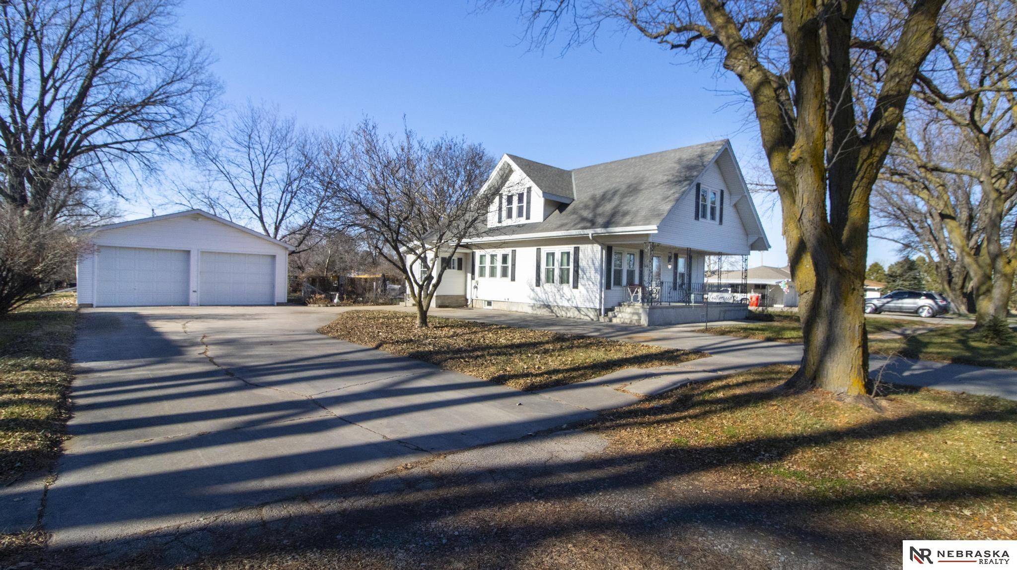 513 Broad Street, Jansen
