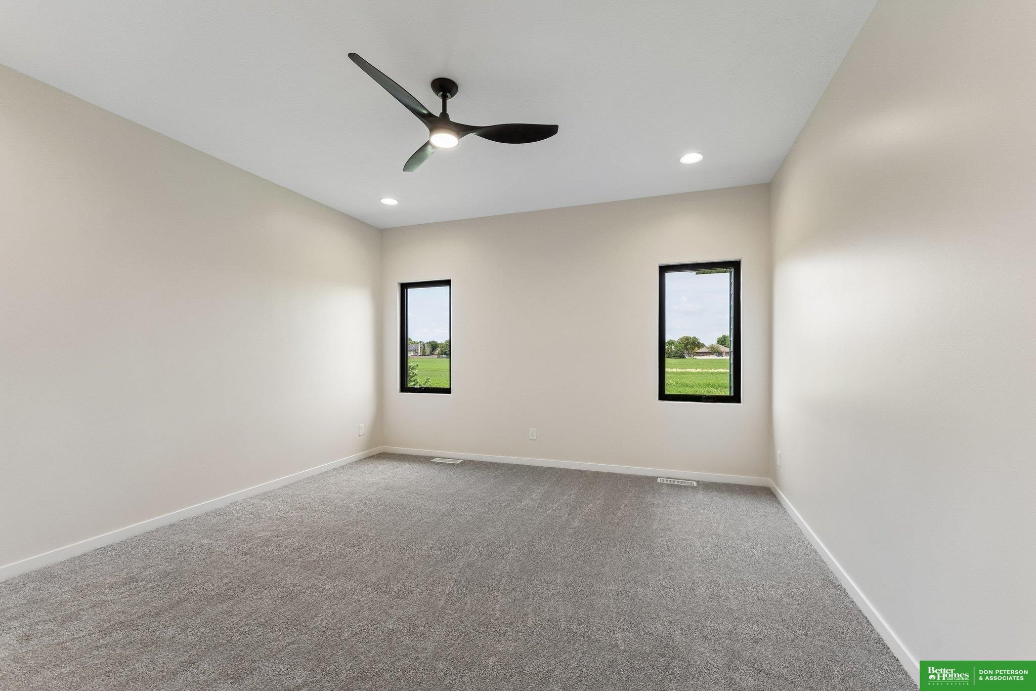 2830 Peterson Avenue, Fremont, NE 68025 — MLS #22611665 — photo 14 of 32