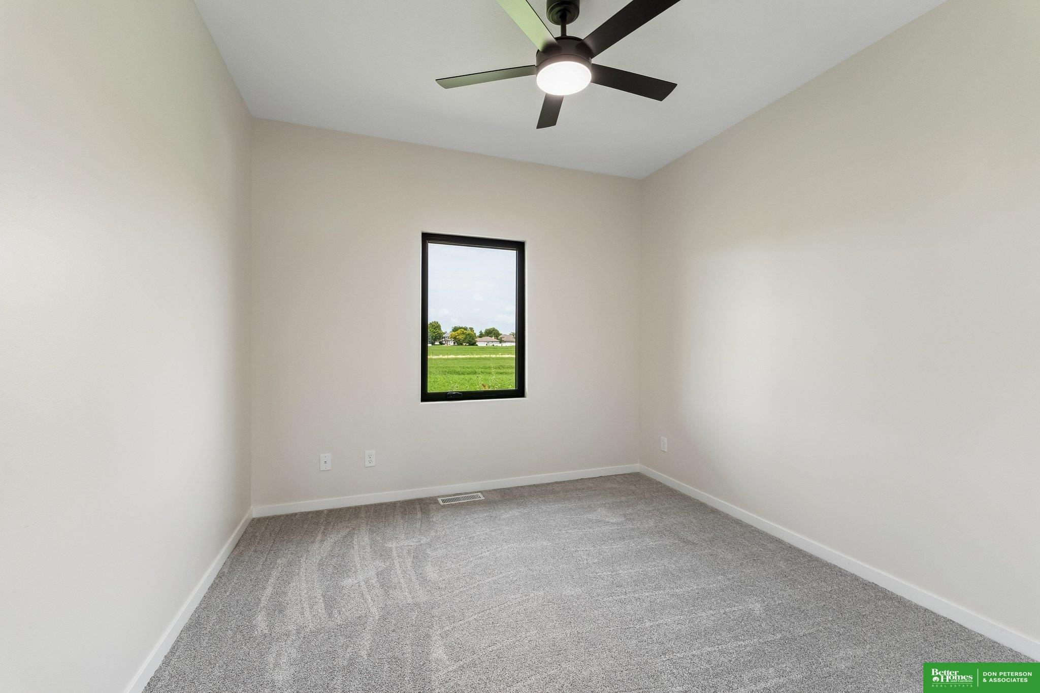 2830 Peterson Avenue, Fremont, NE 68025 — MLS #22611665 — photo 22 of 32