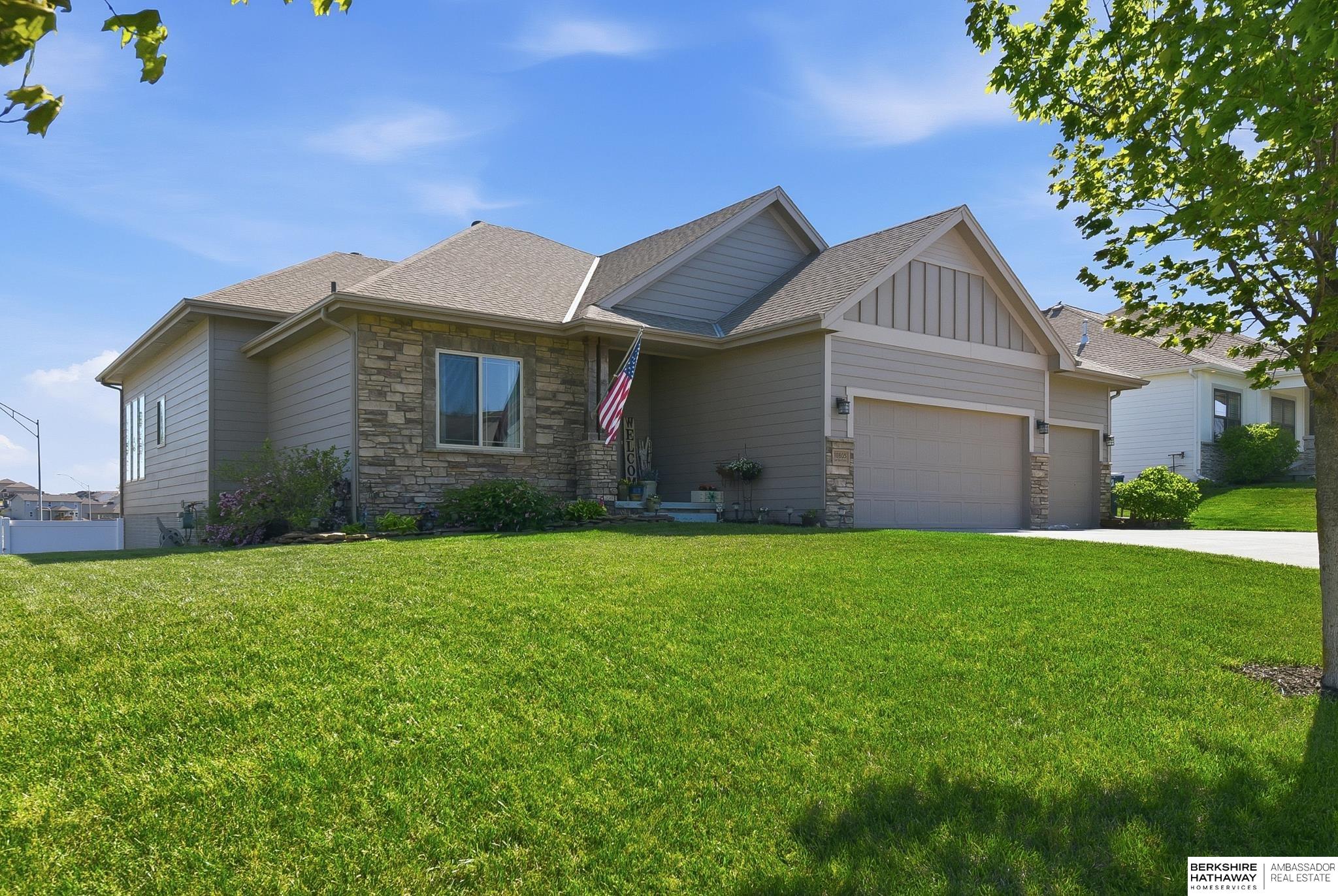 Photo of 10805 Lake Tahoe Drive, Papillion, NE 68046