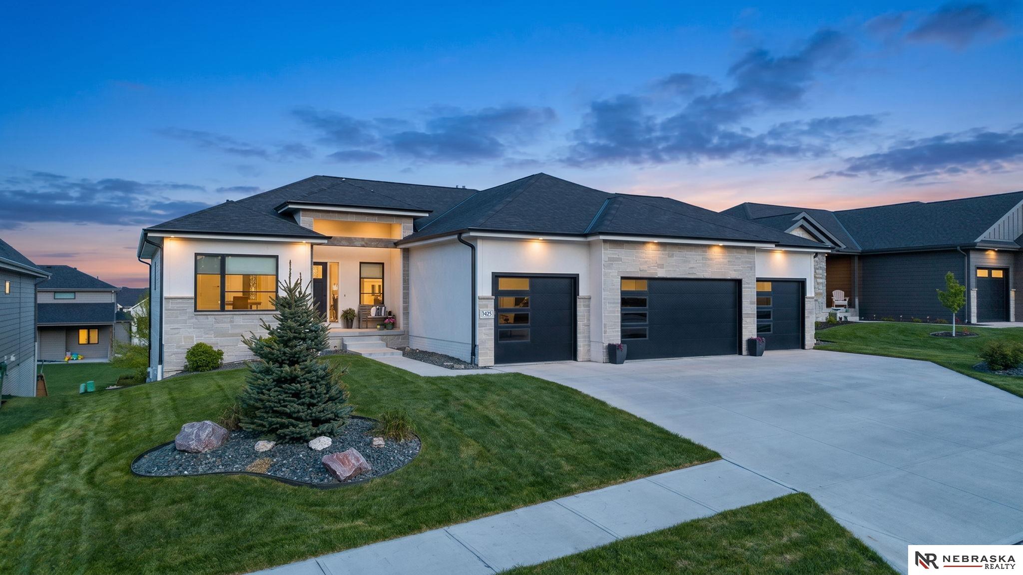 Photo of 5425 N 206th Street Elkhorn NE 68022
