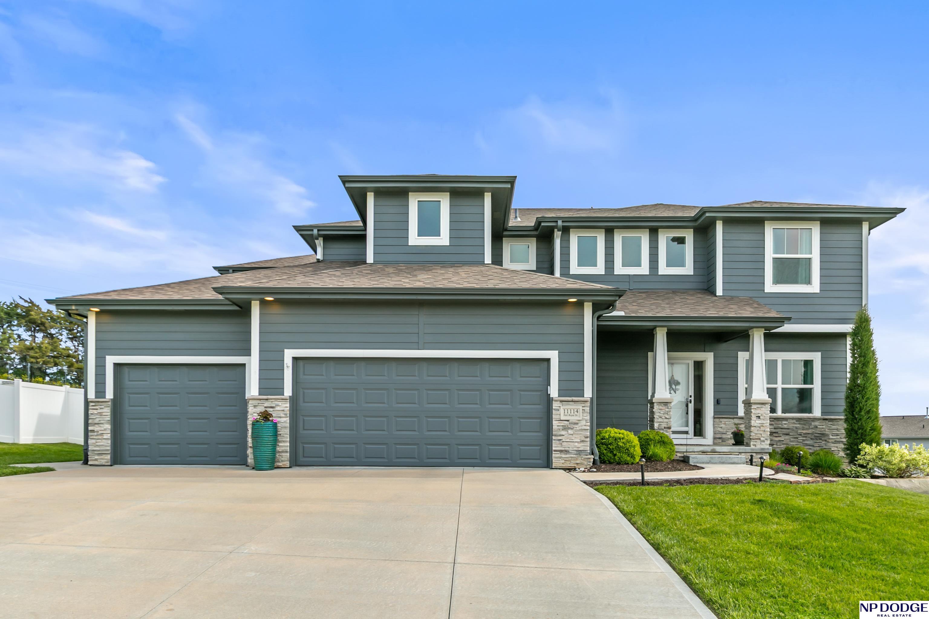 Photo of 11114 Port Royal Drive, Papillion, NE 68046
