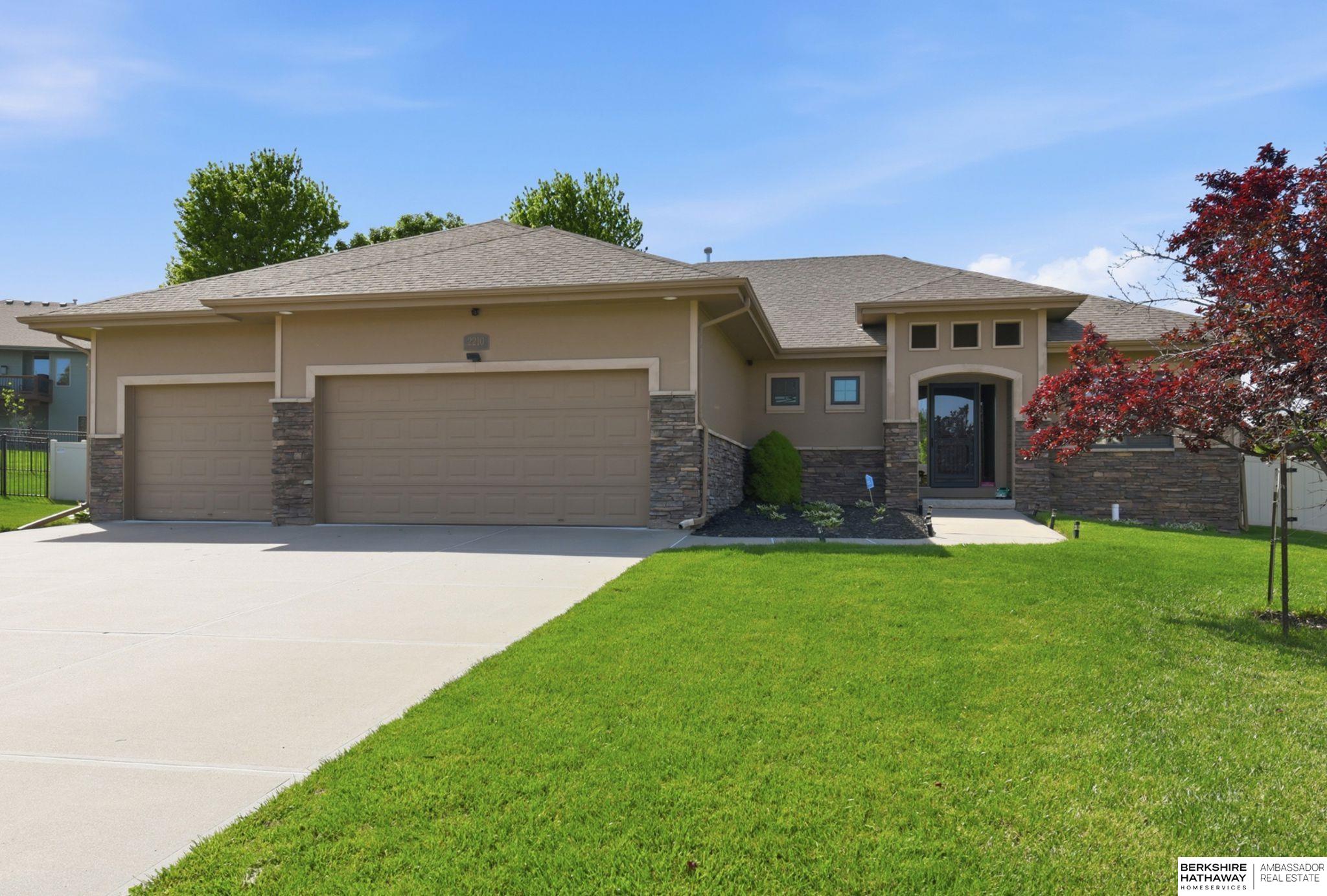 Photo of 2210 Lola Circle Bellevue NE 68147