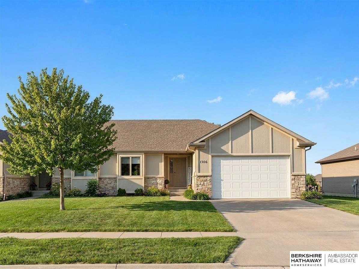 Photo of 1306 Autumn Road Hickman NE 68372