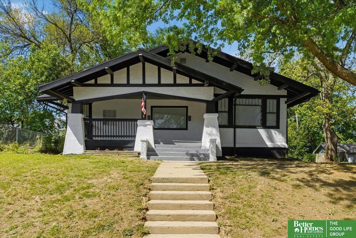 Photo of 2714 Whitmore Street Omaha NE 68112
