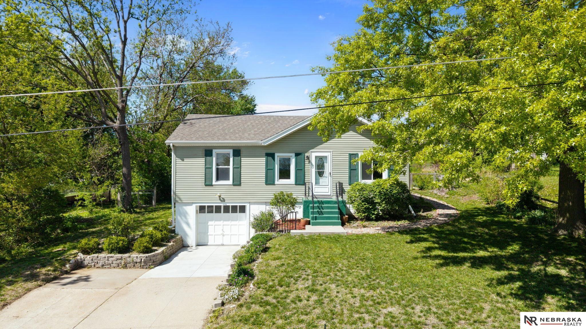 8202 Miami Street, Omaha