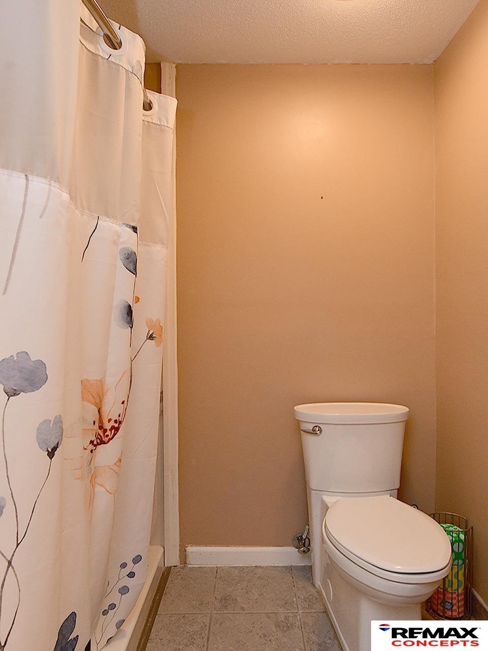2609 Bishop Lane Unit 11, Lincoln, NE 68502 — MLS #22613096 — photo 27 of 43