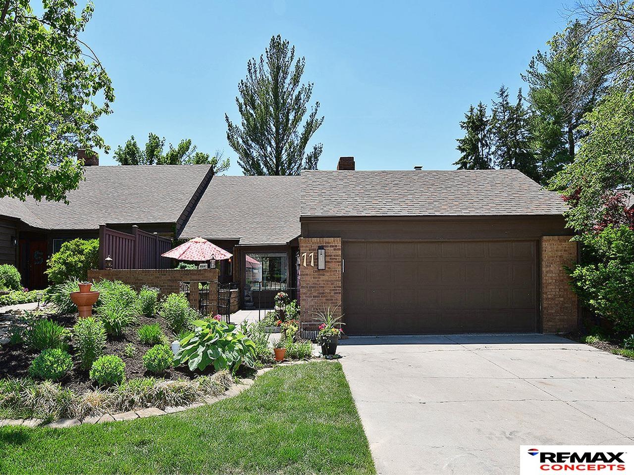 2609 Bishop Lane Unit 11, Lincoln, NE 68502 — MLS #22613096 — photo 4 of 43