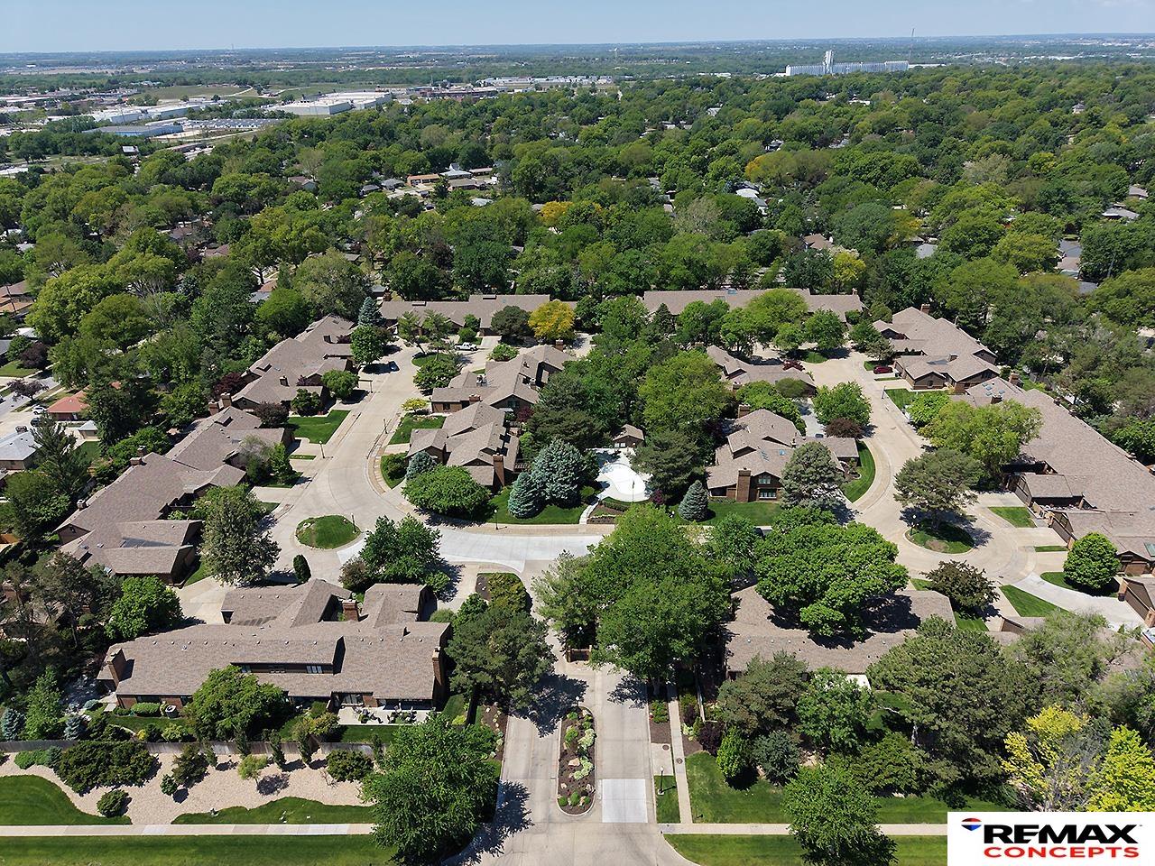 2609 Bishop Lane Unit 11, Lincoln, NE 68502 — MLS #22613096 — photo 42 of 43