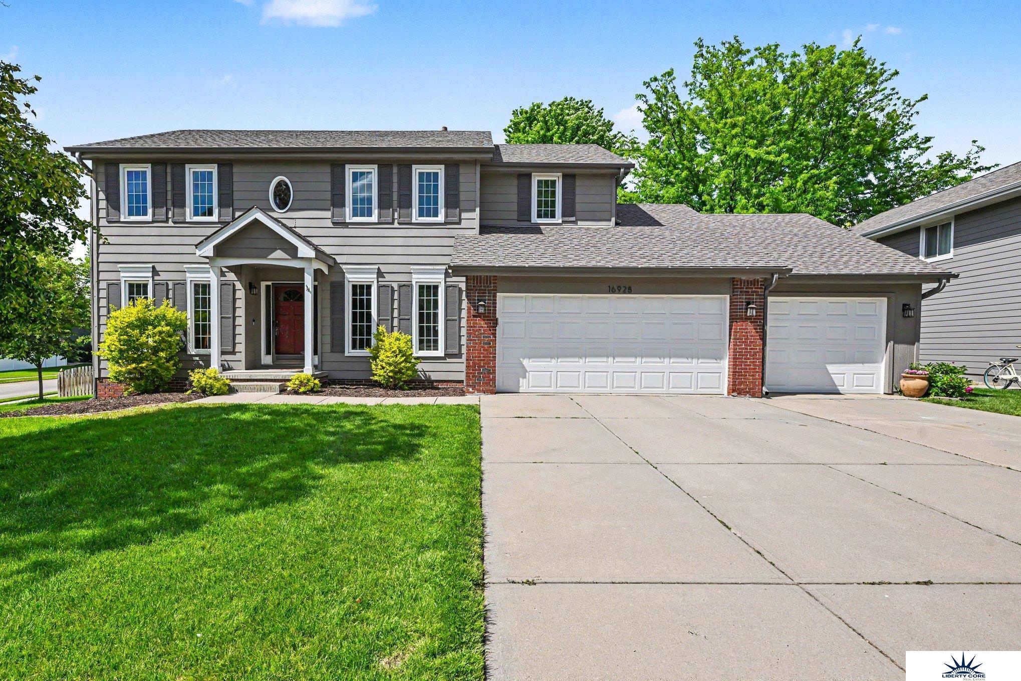 Photo of 16928 Karen Street Omaha NE 68135