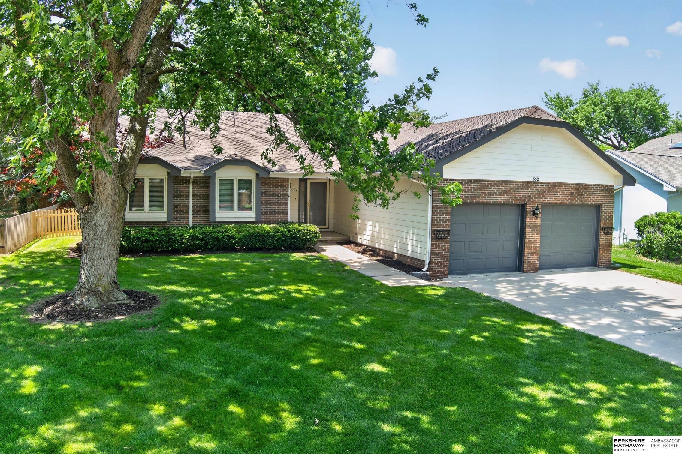 Photo of 662 N 149 Avenue Omaha NE 68154