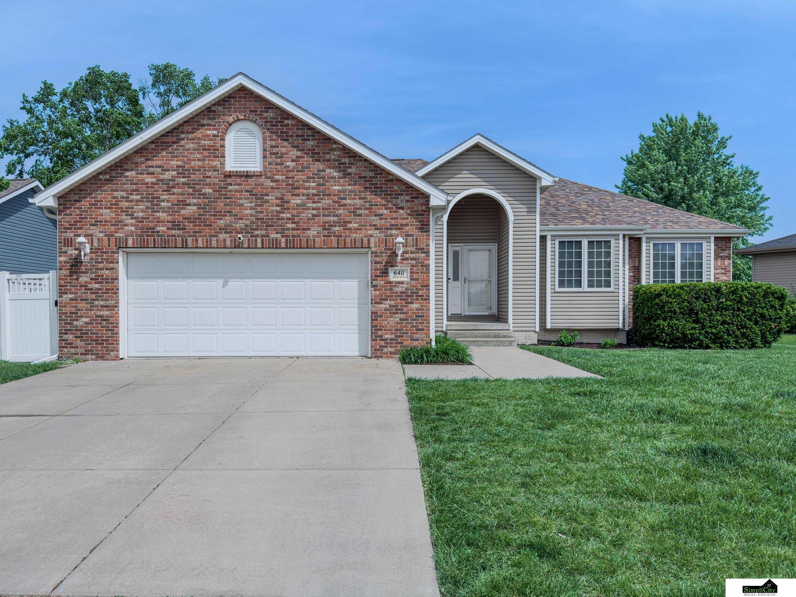 Photo of 6411 Saline Drive Lincoln NE 68504