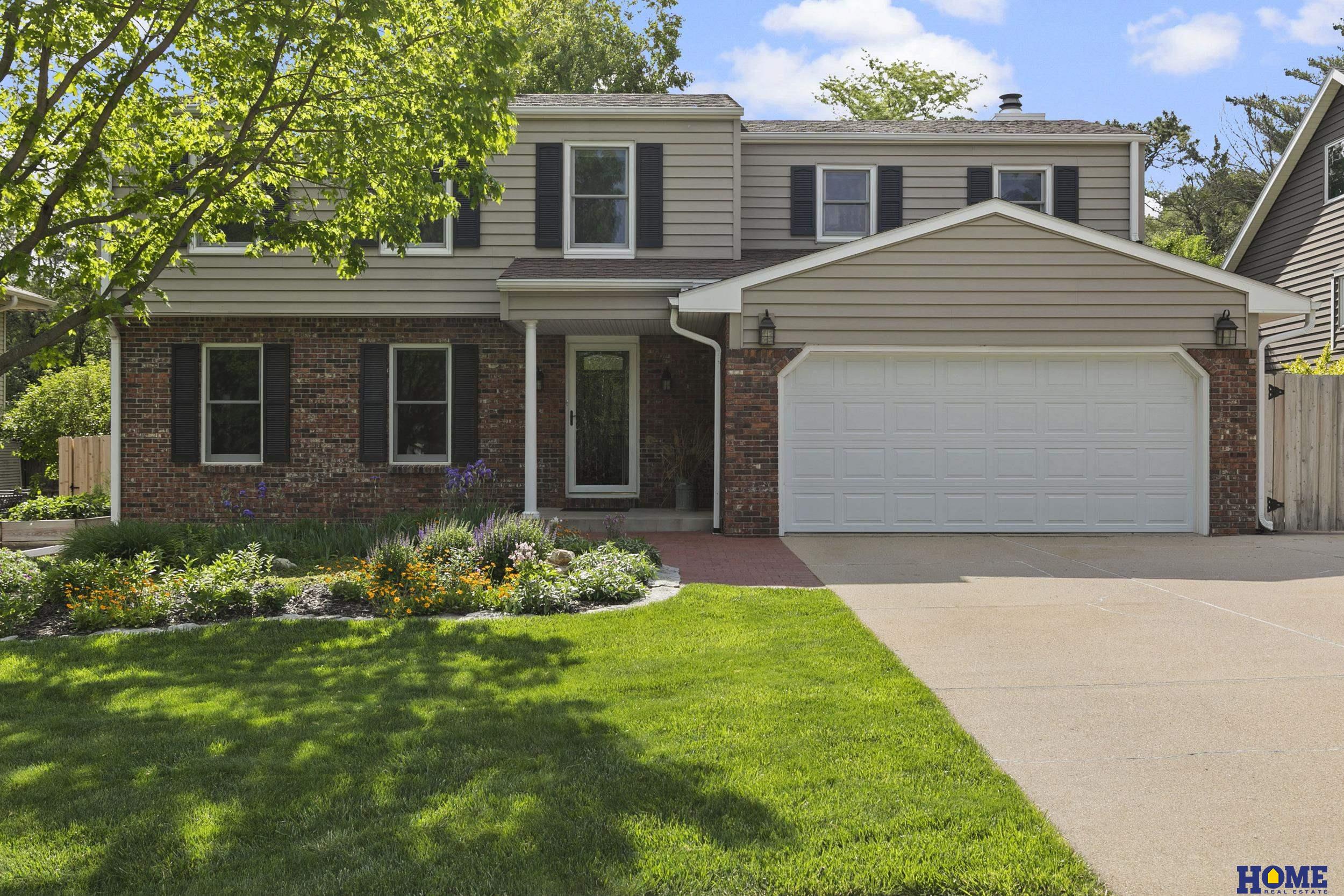 2821 S 74th Street