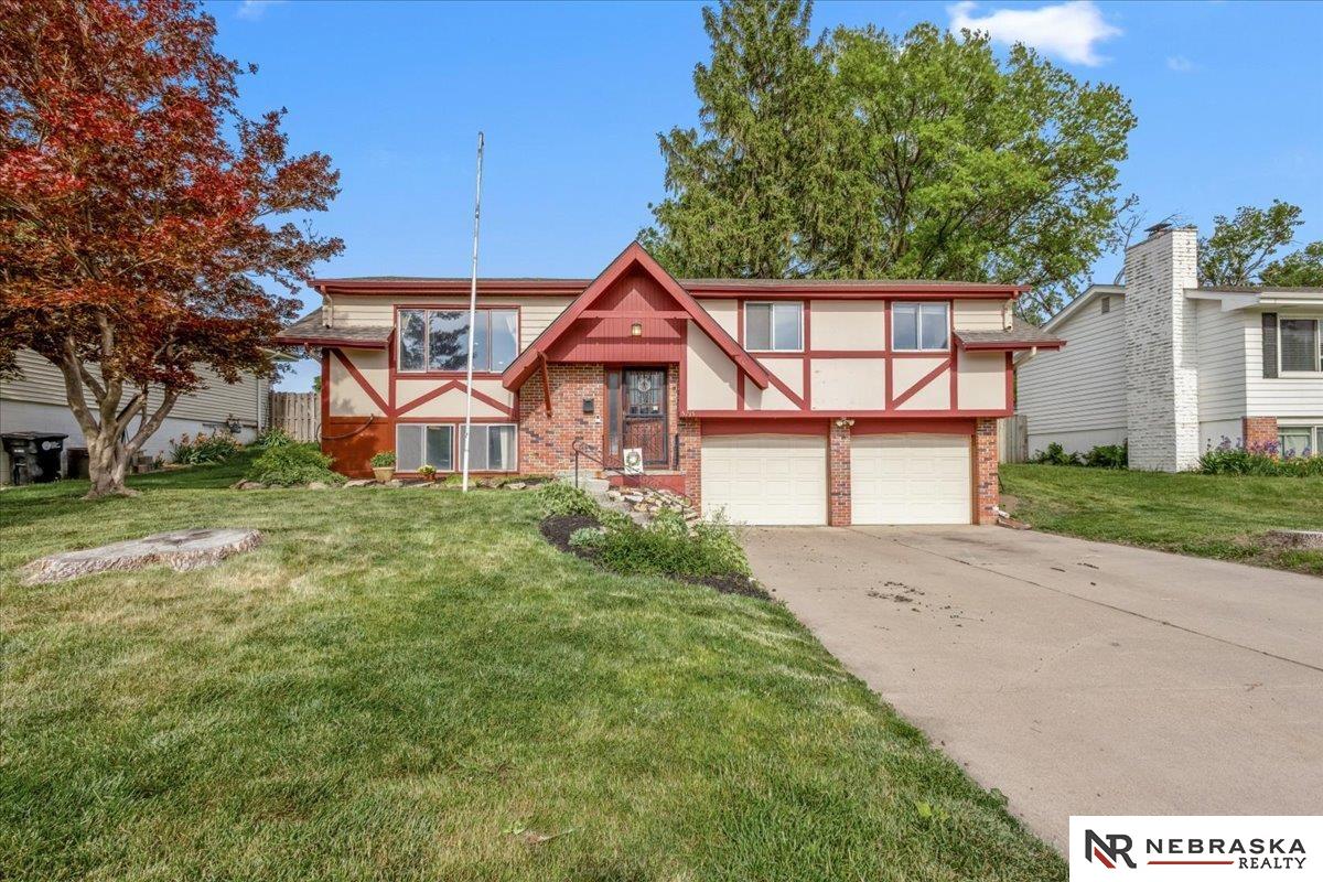5215 S 91st Street, Omaha