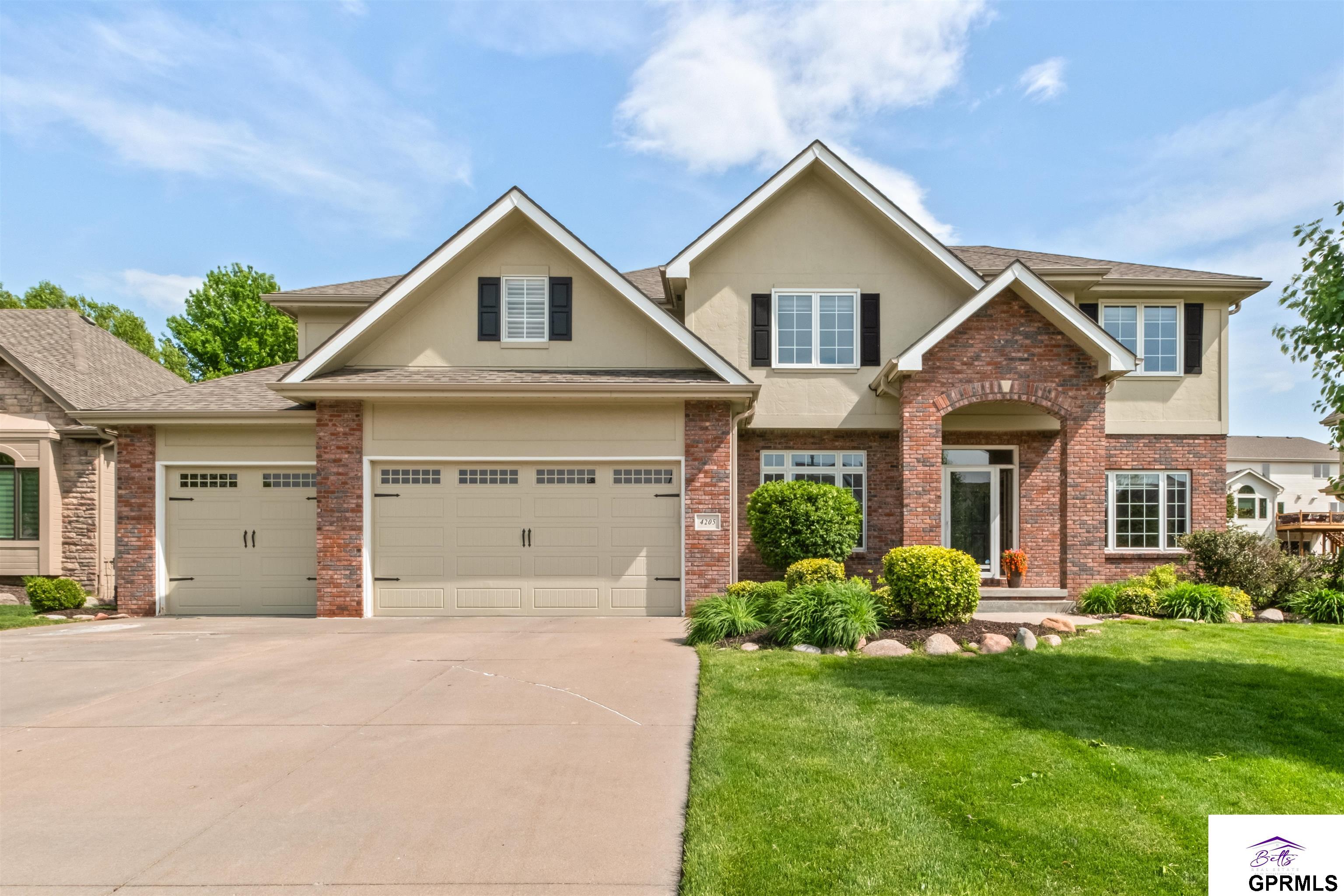 Photo of 4205 N 195 Street Elkhorn NE 68022
