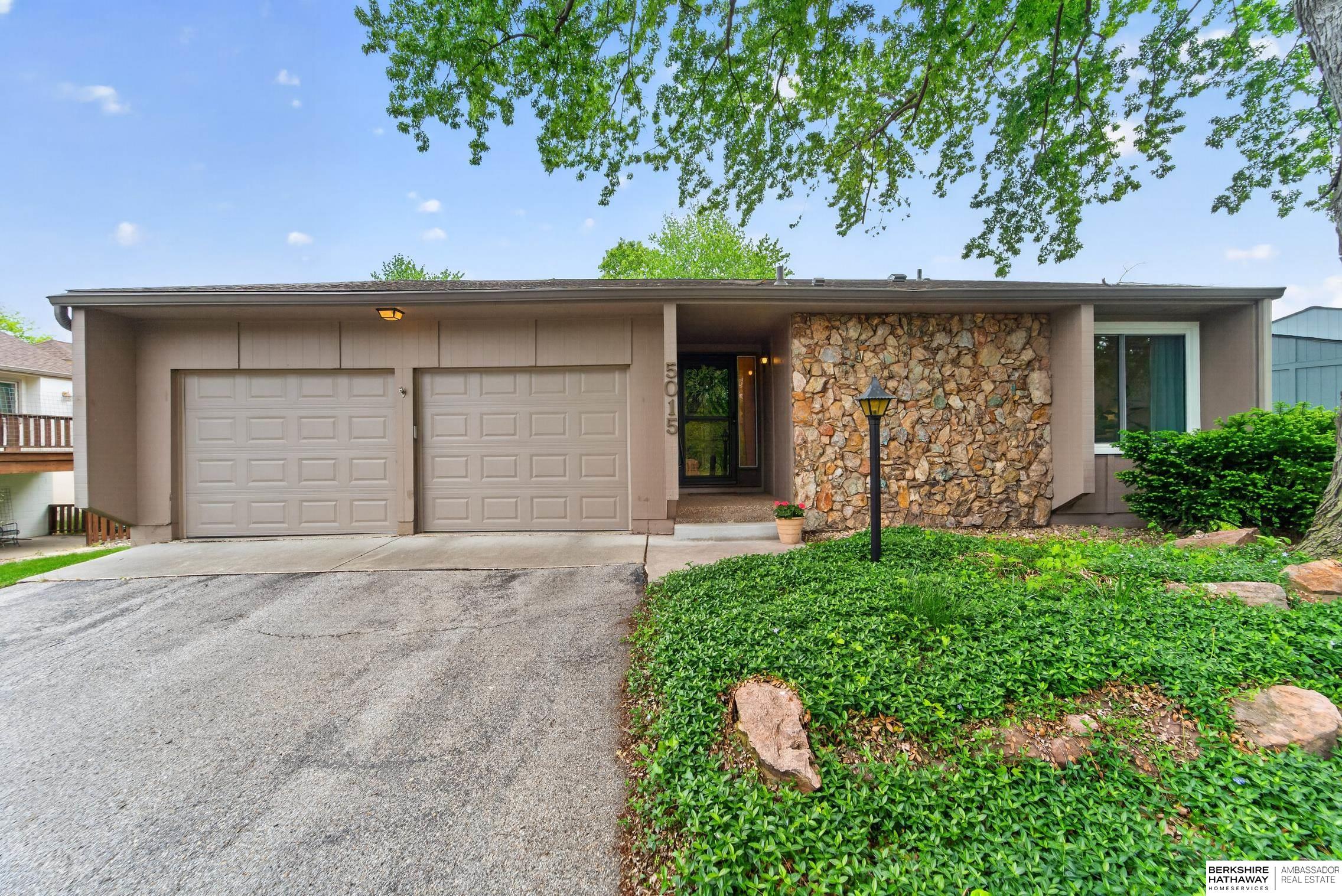 Photo of 5015 S 150th Plaza #30-D Omaha NE 68137