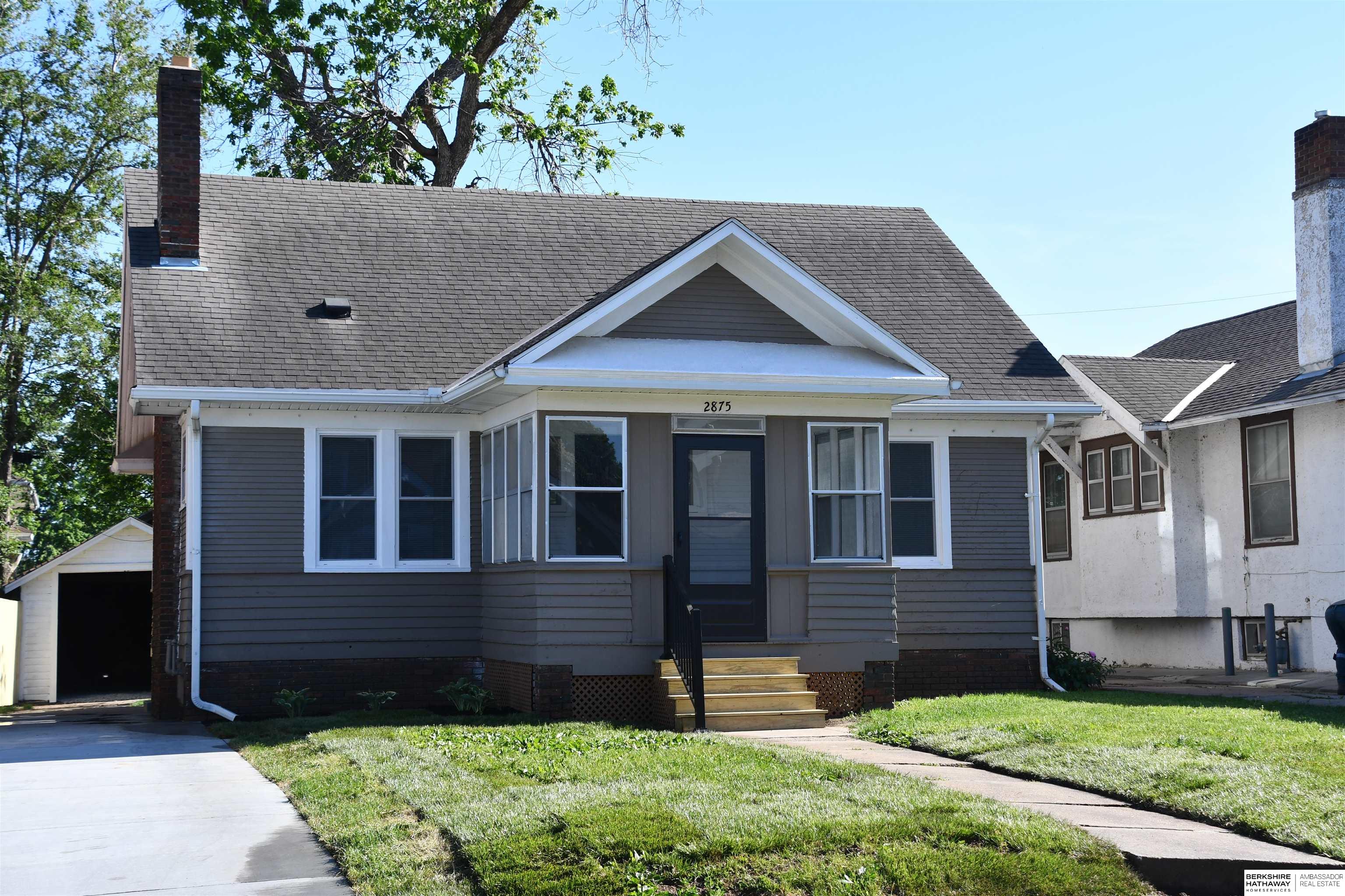 Photo of 2875 Whitmore Street Omaha NE 68112