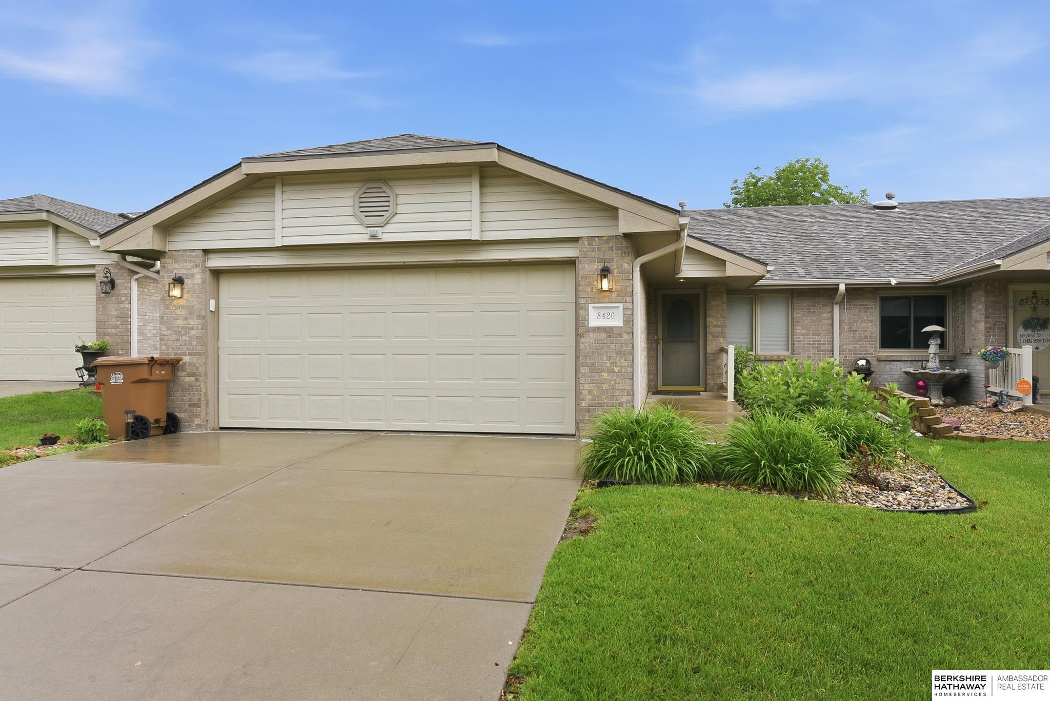 Photo of 8420 Peregrine Court Lincoln NE 68505