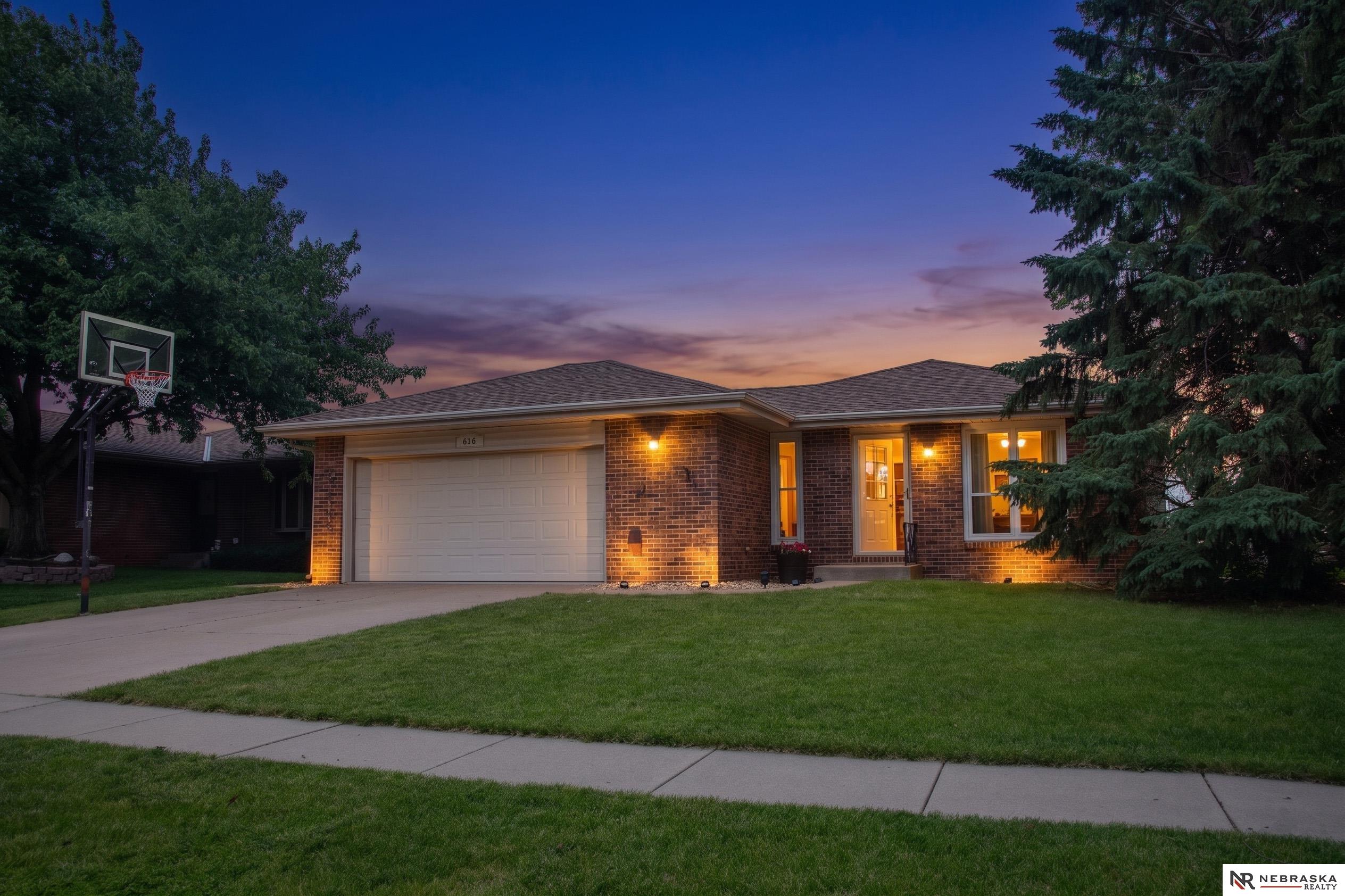 Photo of 616 N 86th Street Lincoln NE 68505