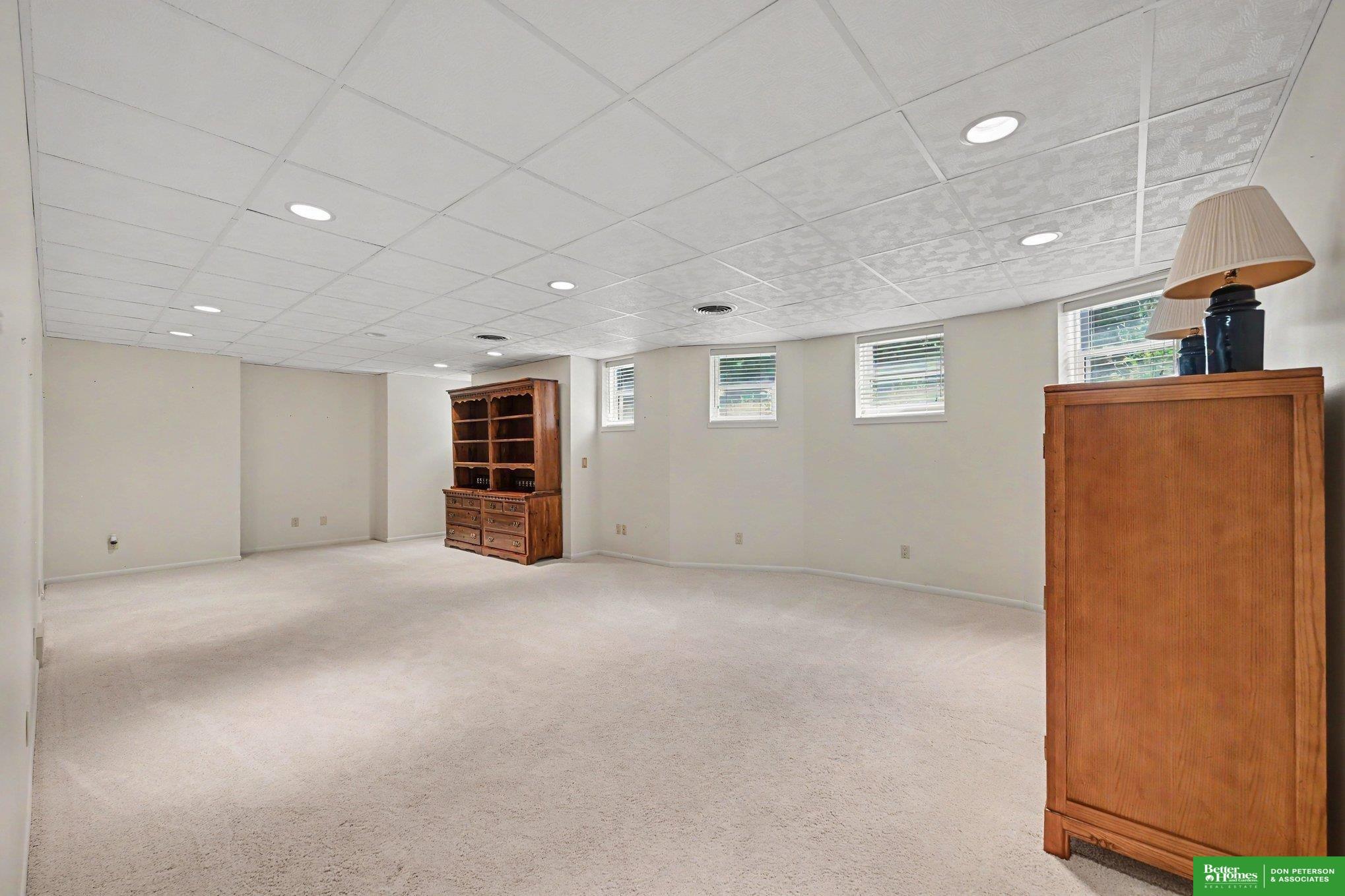 801 & 811 10th Street, Wisner, NE 68791 — MLS #22615190 — photo 31 of 45