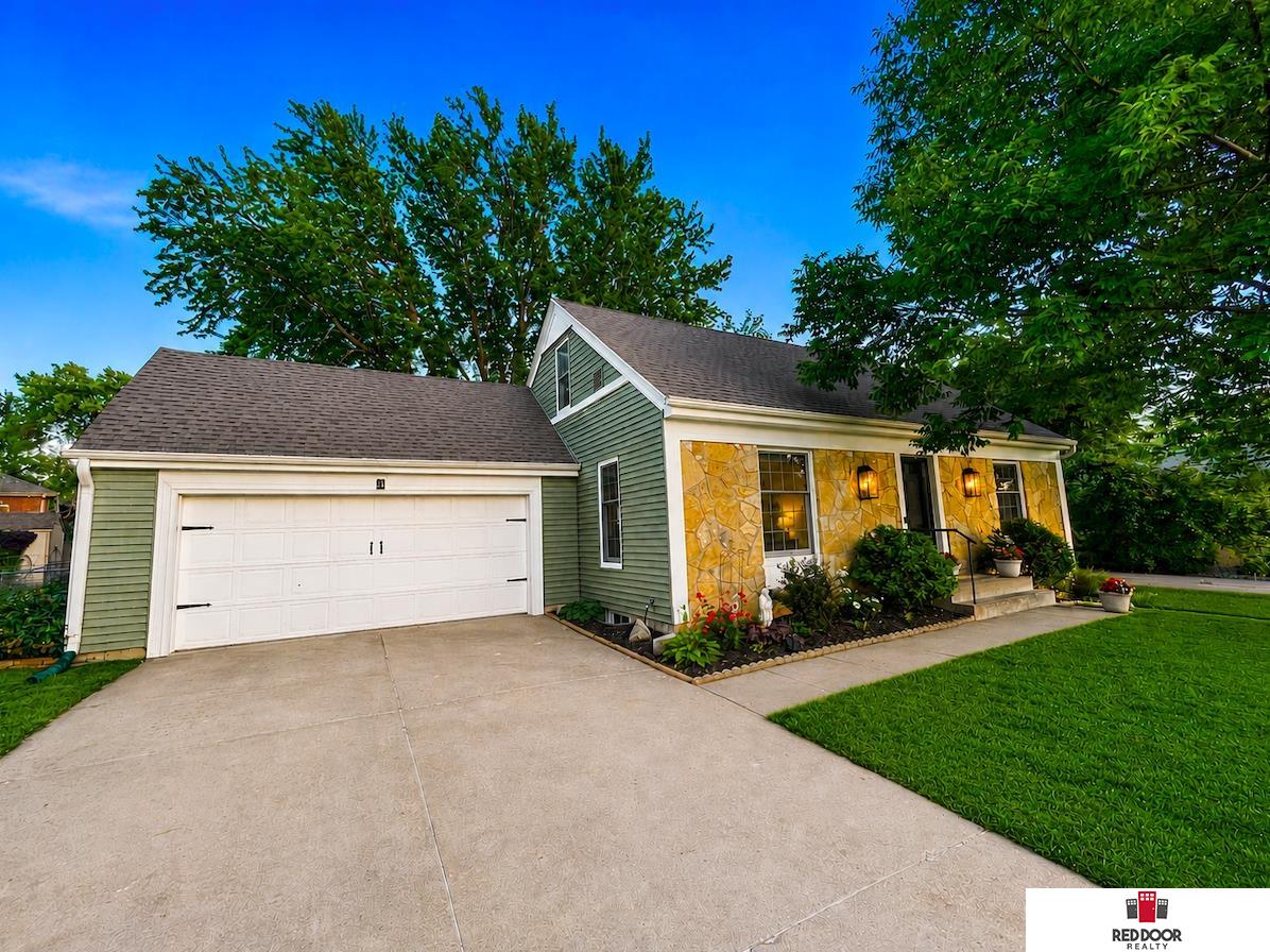 Featured Listings
