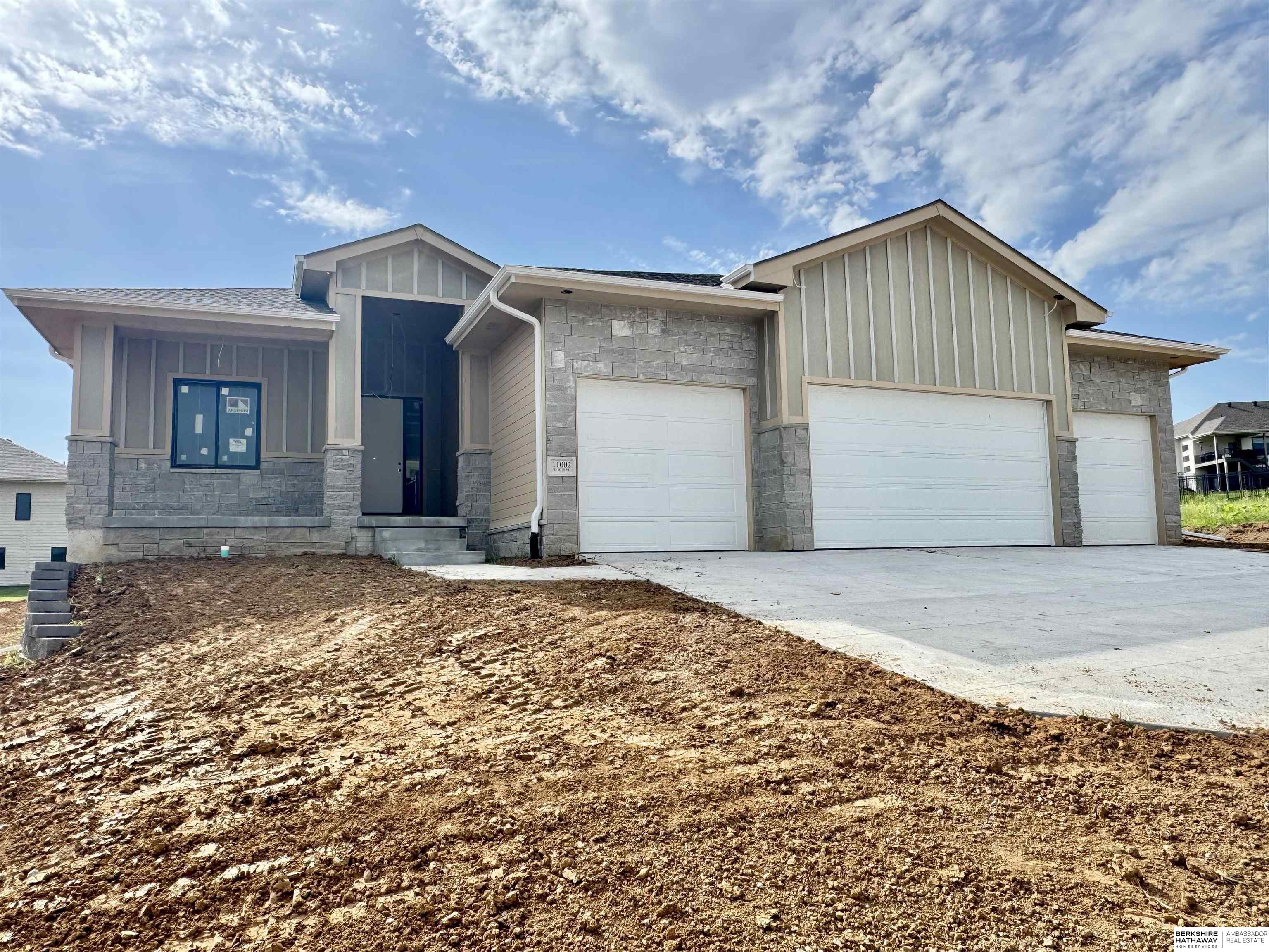 Photo of 11002 S 101st Street Papillion NE 68046