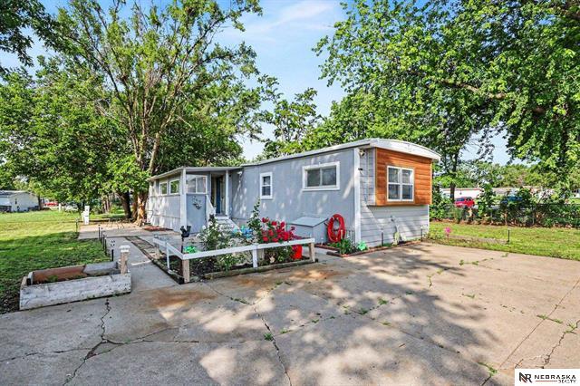 269 W Furnas Avenue