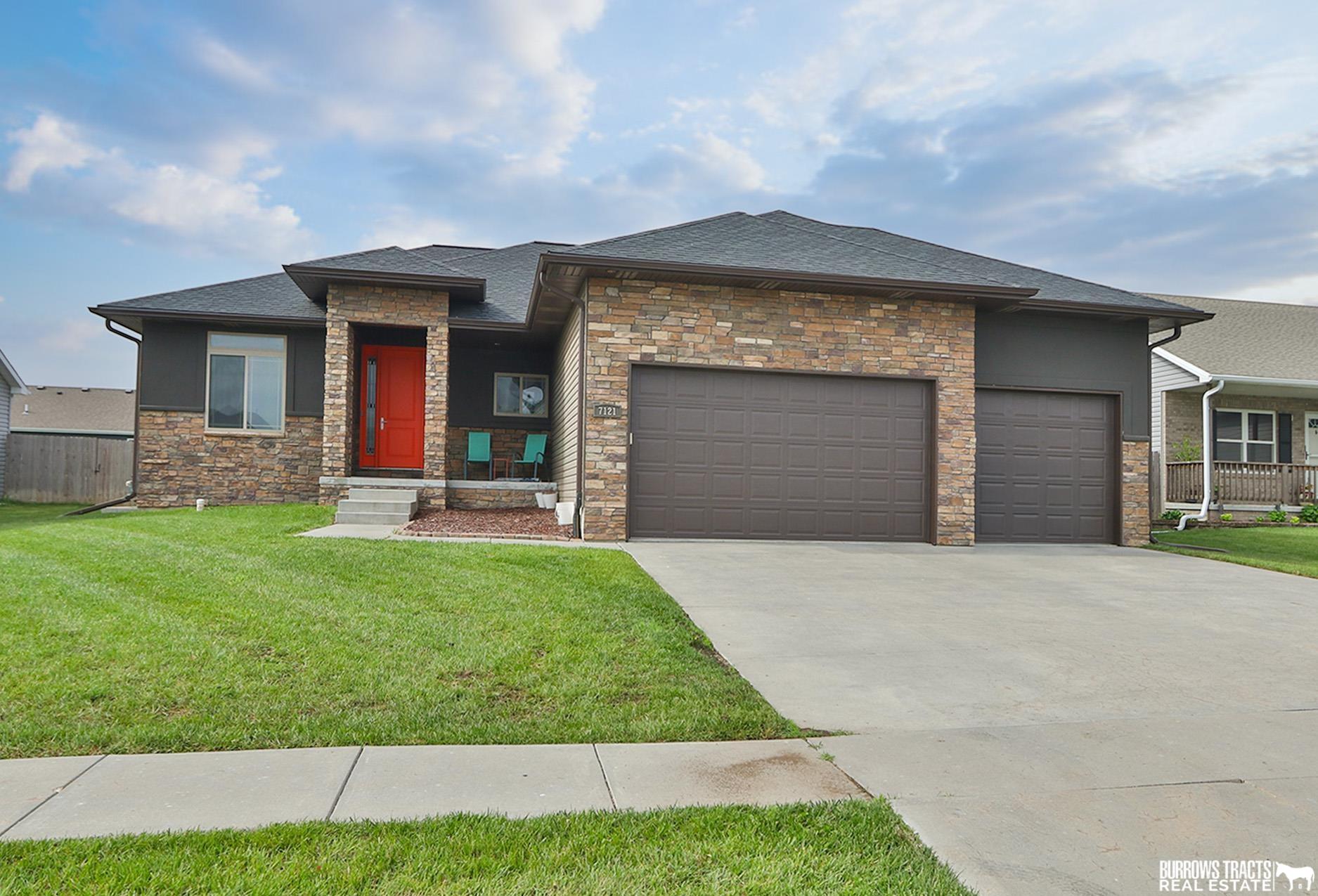 Photo of 7121 Lilee Lane Lincoln NE 68516