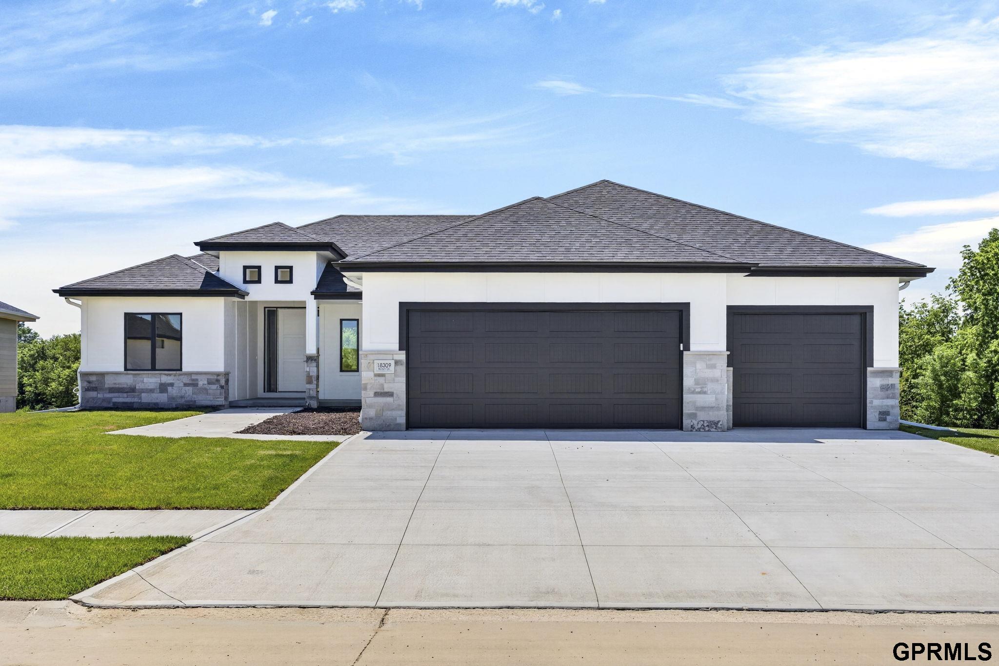 Photo of 18309 Acorn Drive Gretna NE 68028