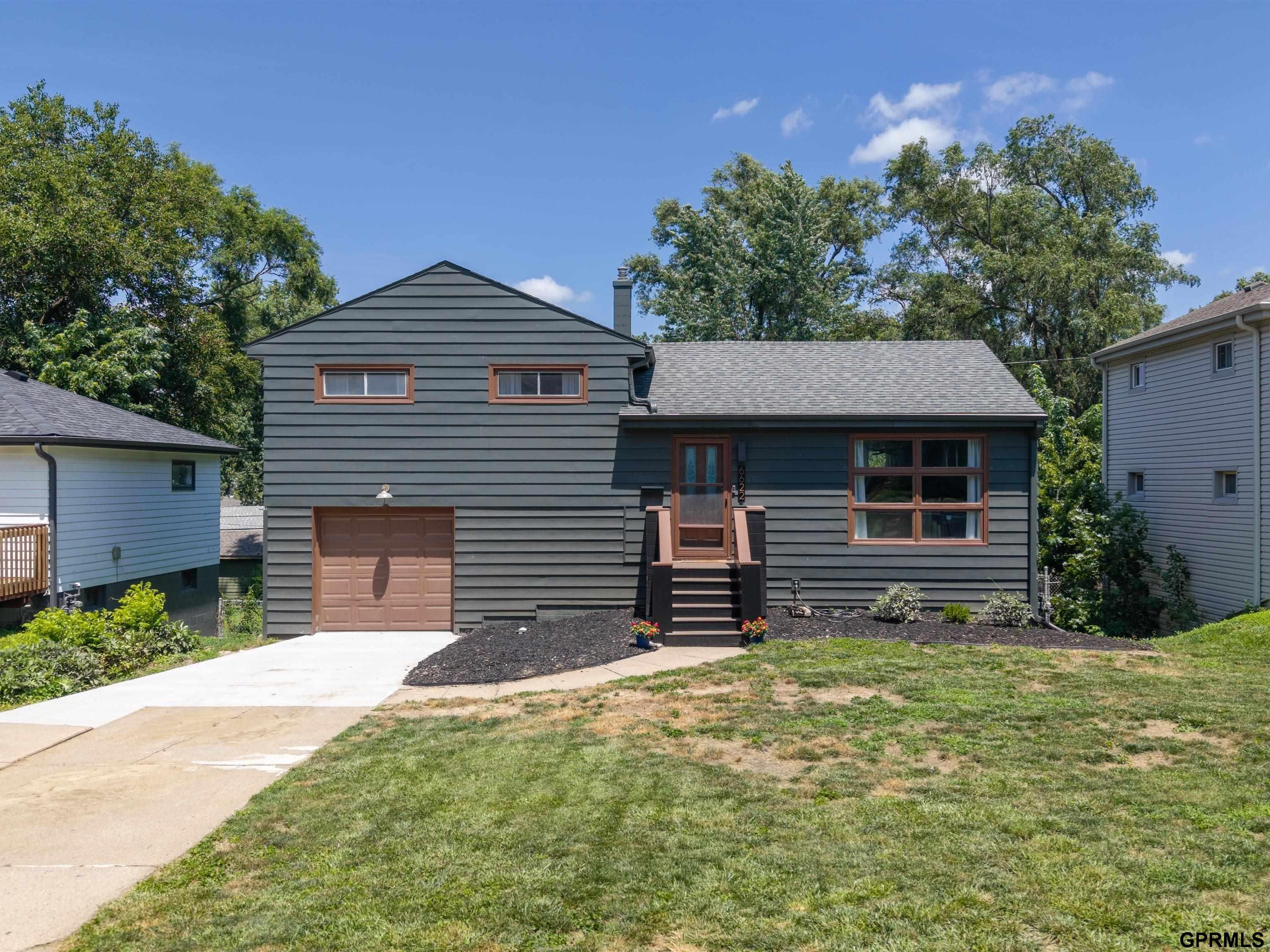 Photo of 6622 Lafayette Avenue Omaha NE 68132