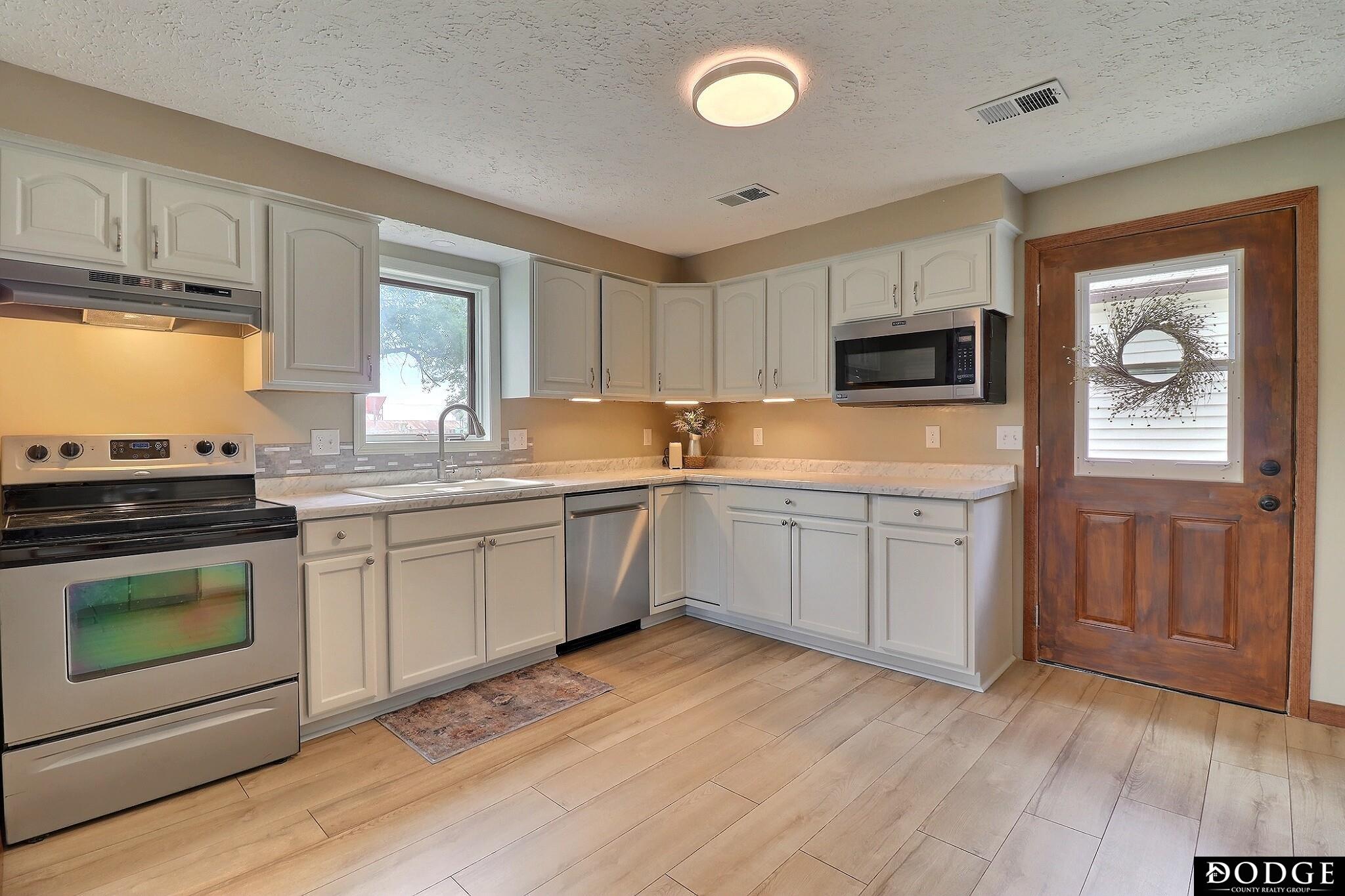 Photo of 730 Cottonwood Street North Bend NE 68649