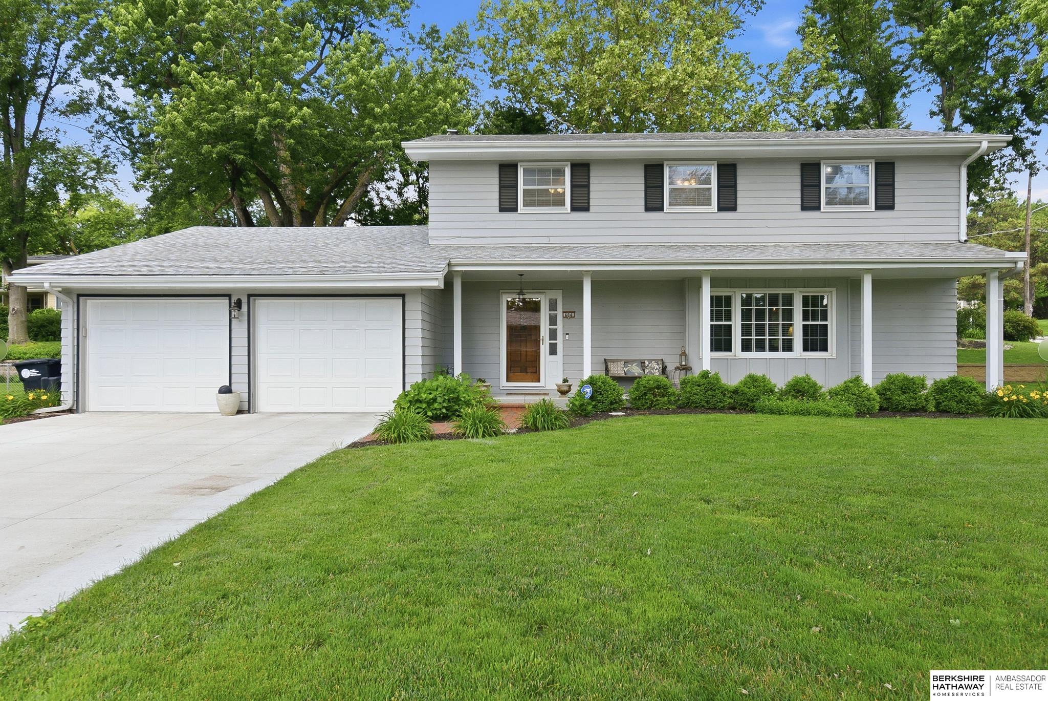 Photo of 604 Meadow Road Omaha NE 68154