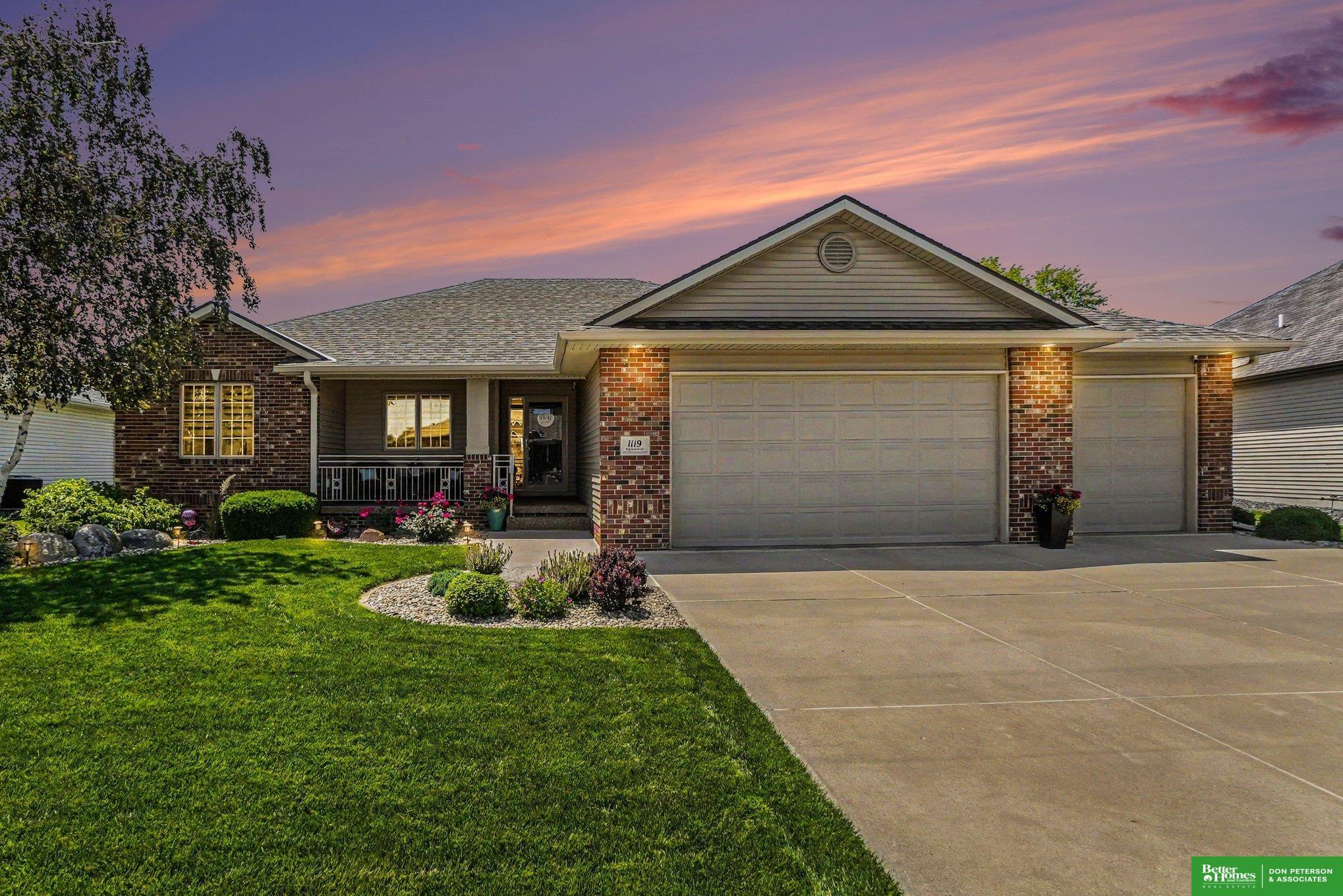 1119 Applewood Drive, Fremont, NE 68025 — MLS #22616200 — Main listing photo