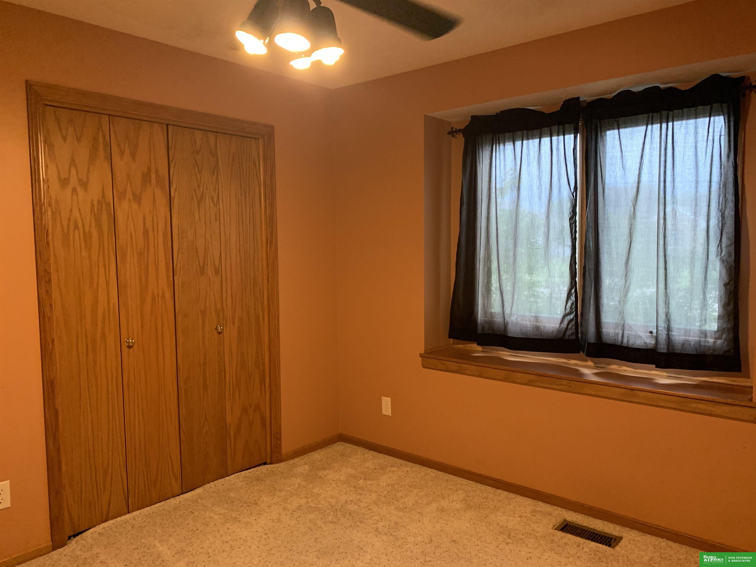 1552 Brewer Drive, Fremont, NE 68025 — MLS #22616202 — photo 14 of 24