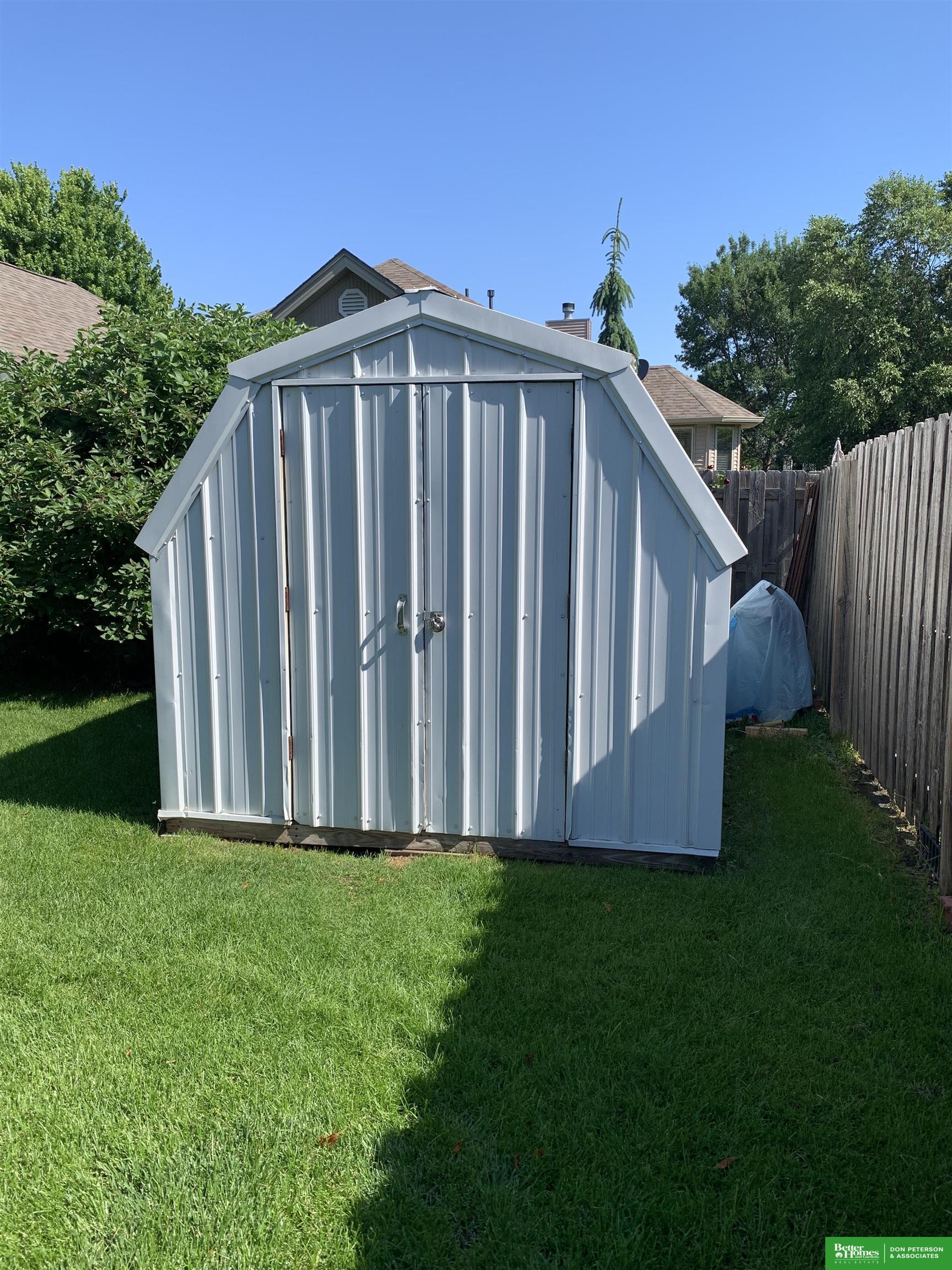 1552 Brewer Drive, Fremont, NE 68025 — MLS #22616202 — photo 22 of 24