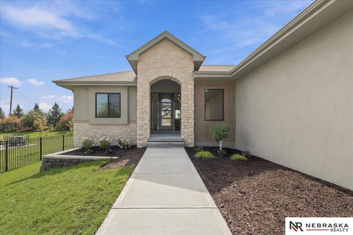 21007 E Street, Omaha, Nebraska image 1