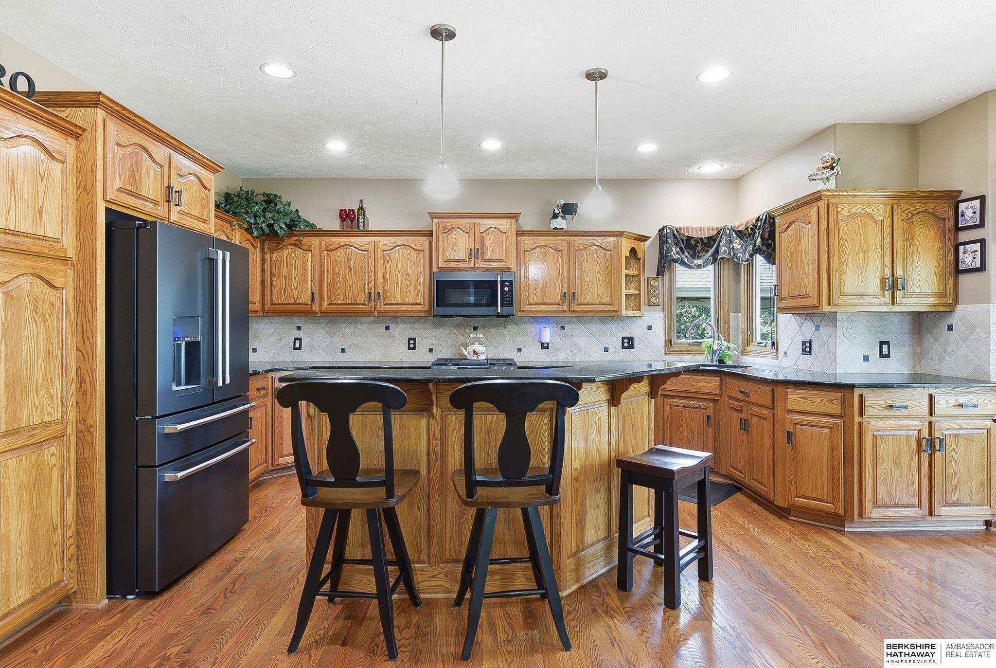 9406 Granville