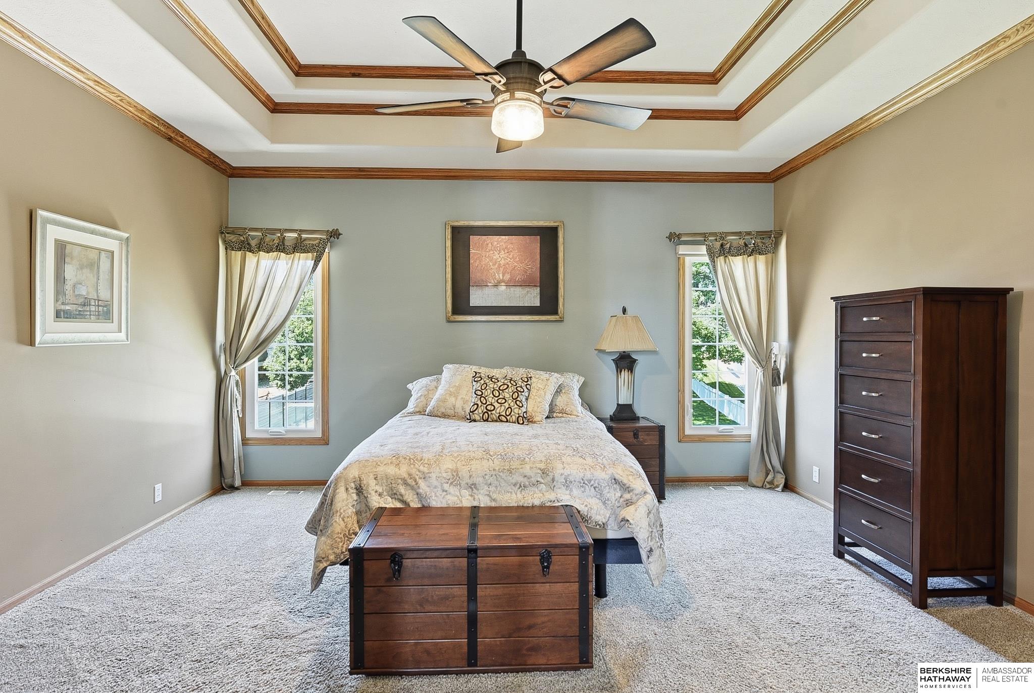 9406 Granville