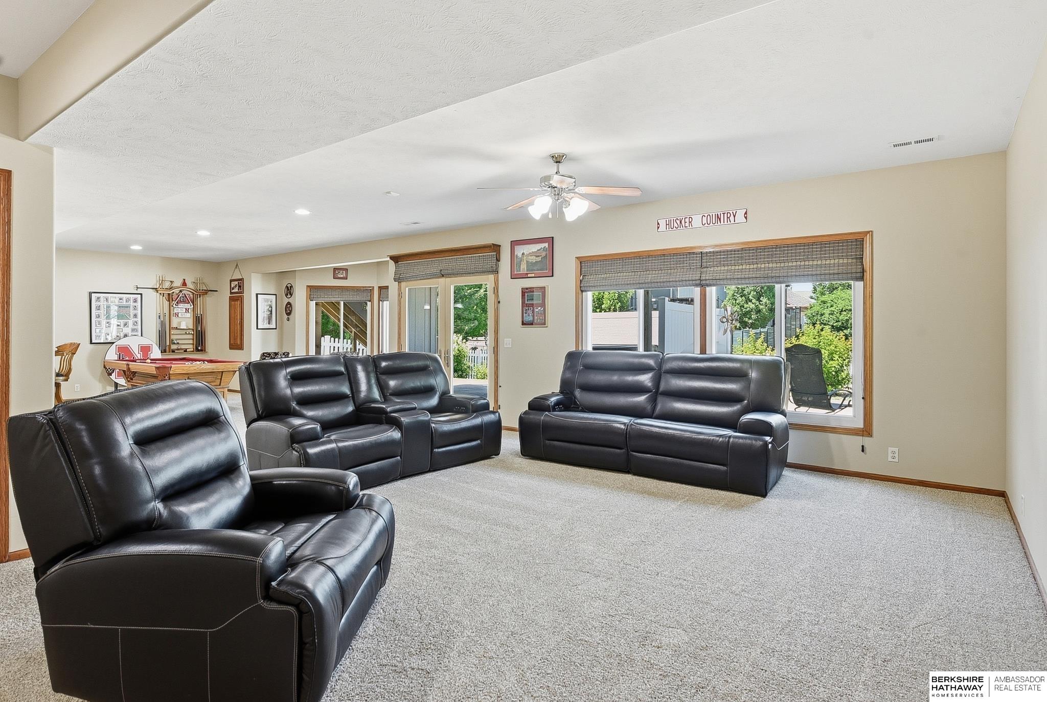 9406 Granville