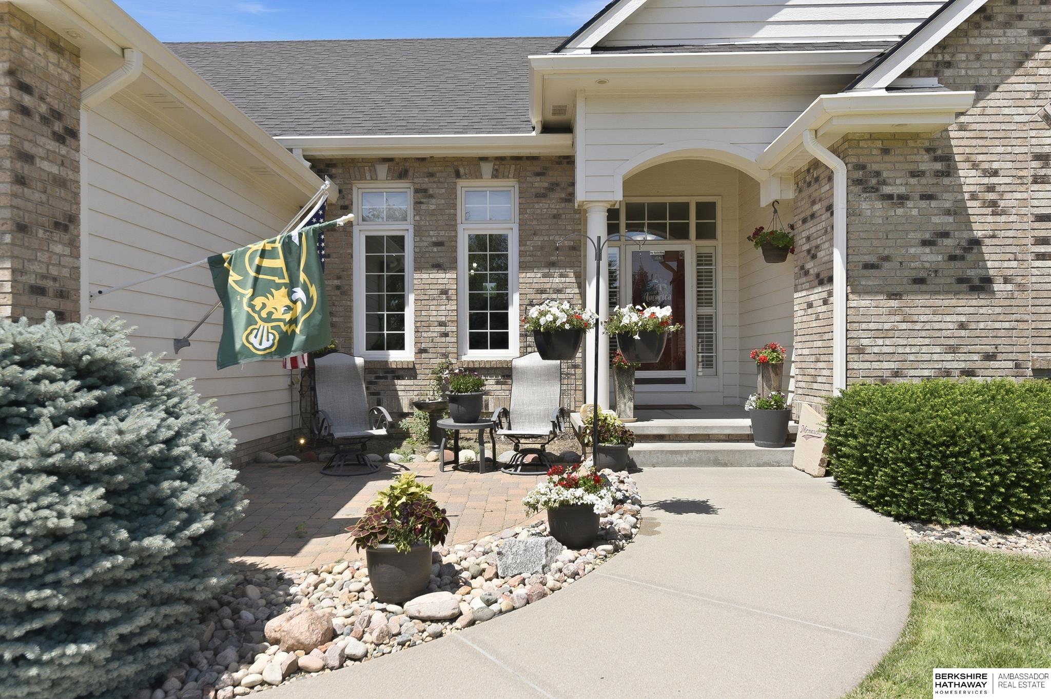 9406 Granville