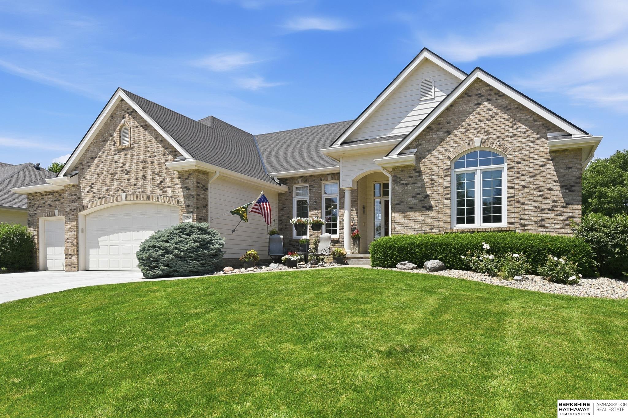 9406 Granville