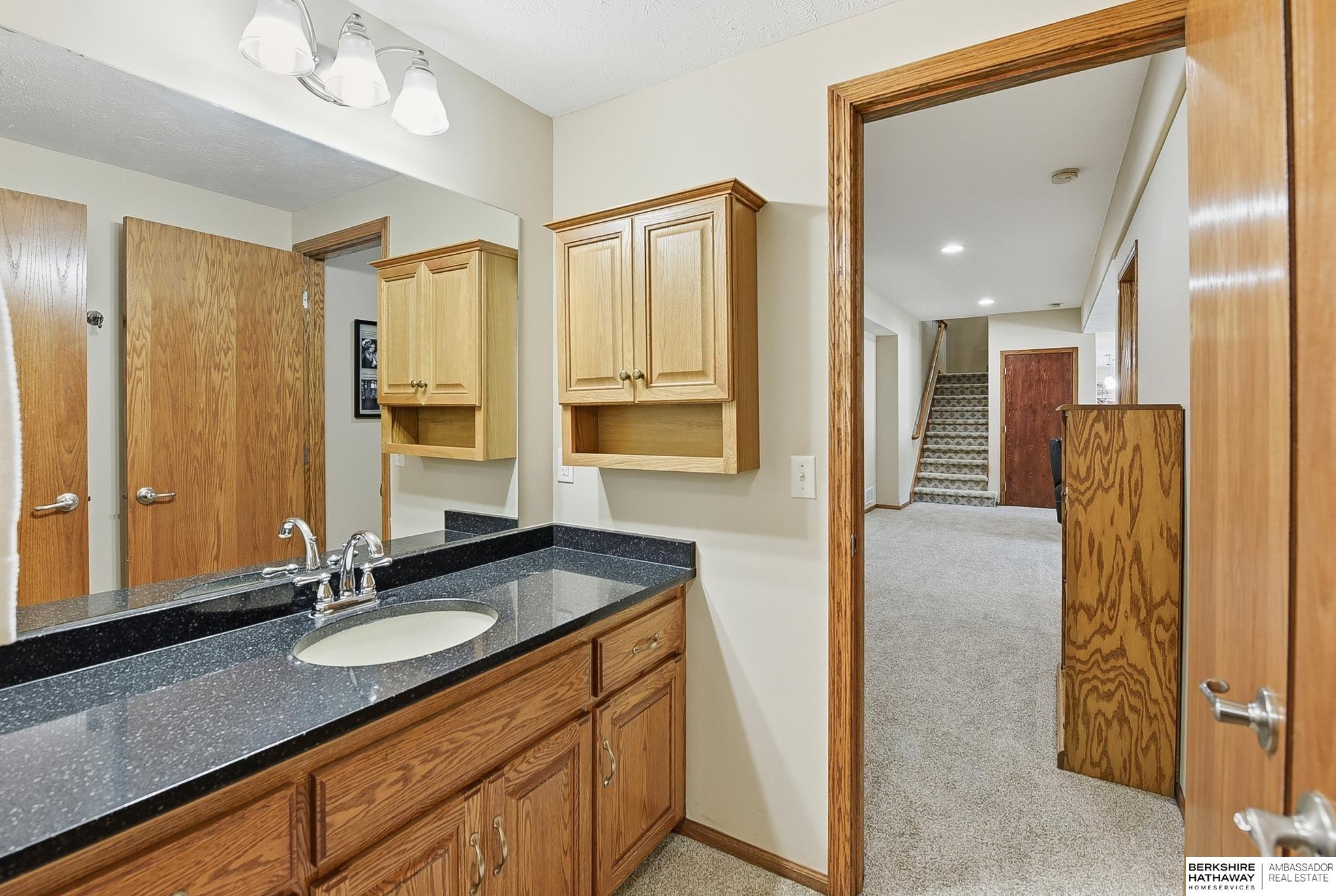 9406 Granville