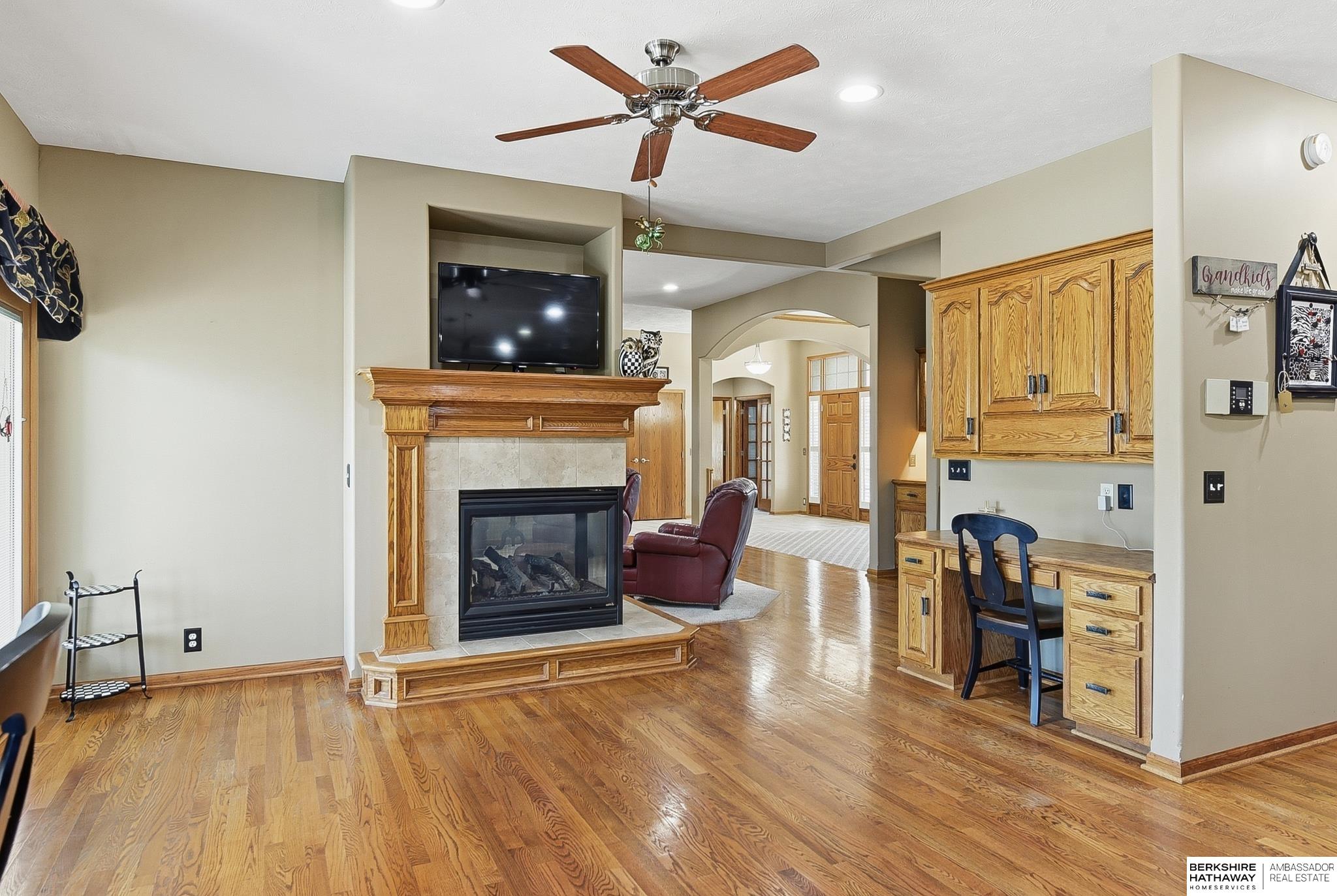 9406 Granville