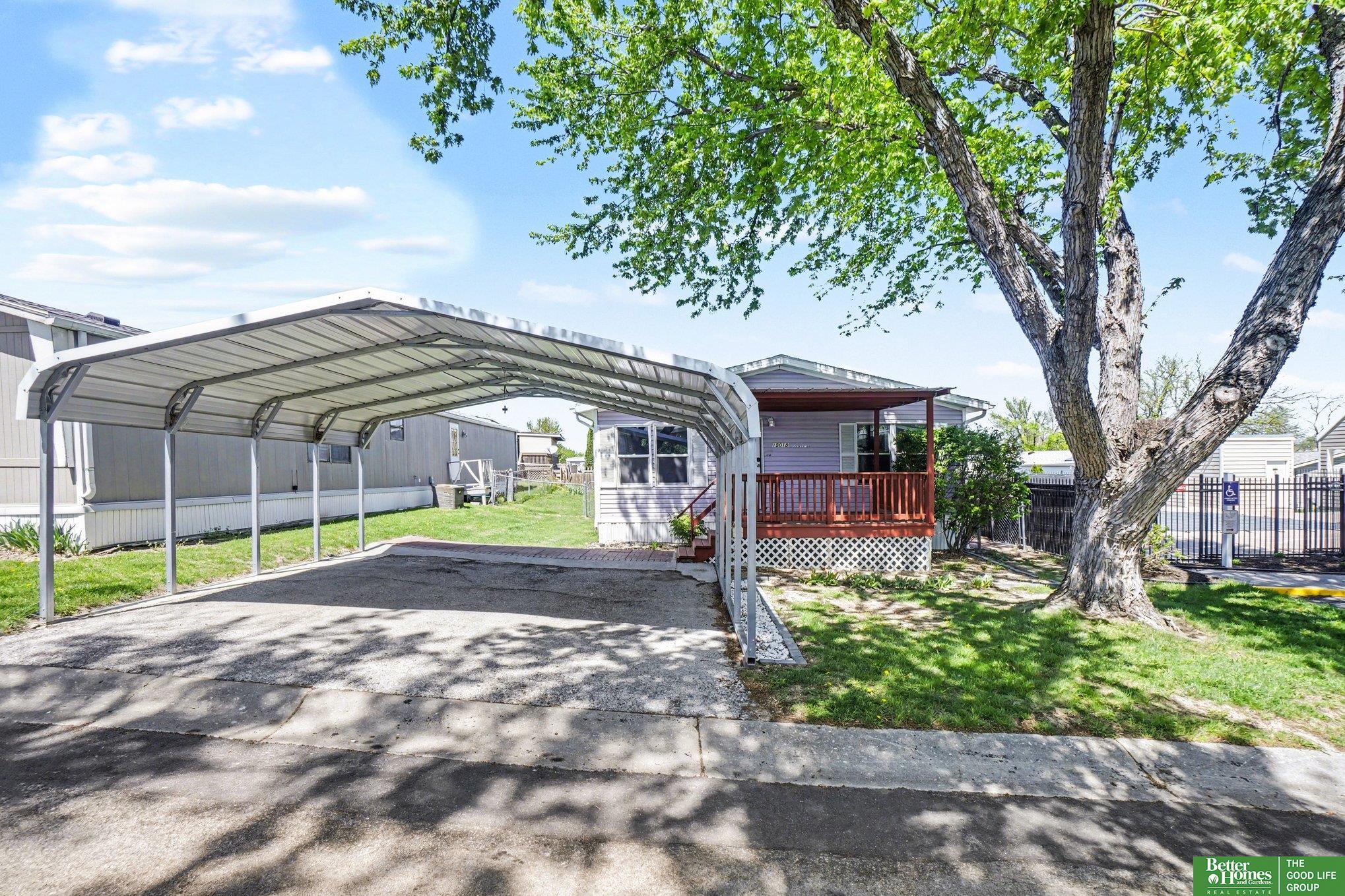 Photo of 15018 Atlas Court #240 Omaha NE 68137