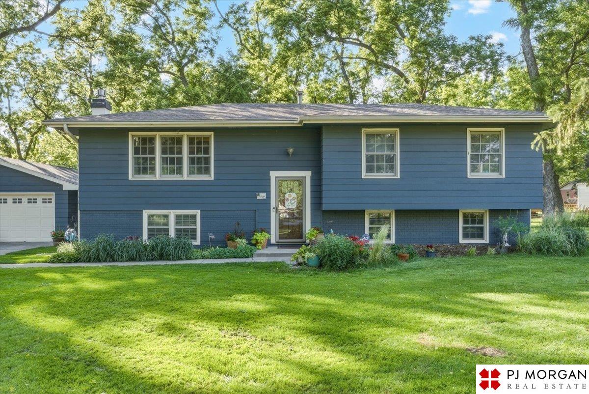 Photo of 7914 Keystone Drive Omaha NE 68134