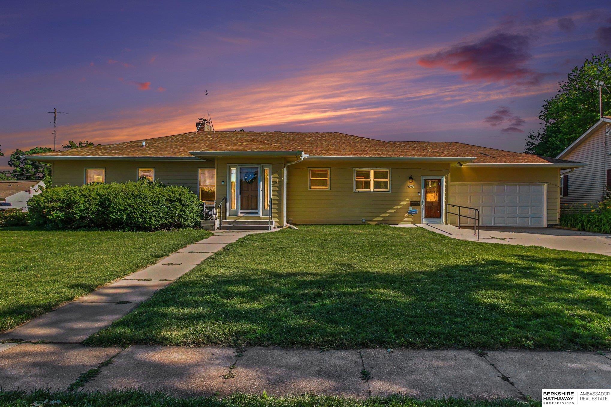 Photo of 1245 E 2nd Street Fremont NE 68025