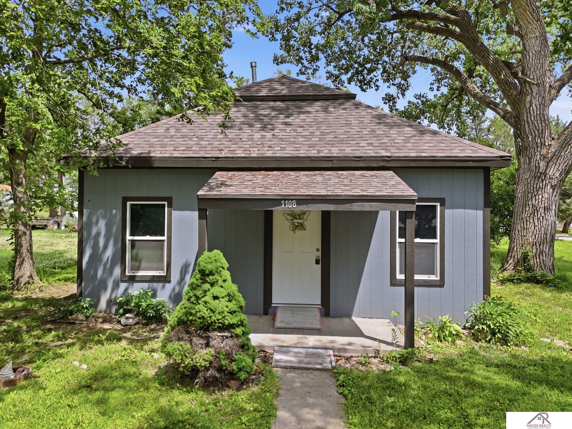 Photo of 1108 Oak Street Fairbury NE 68352