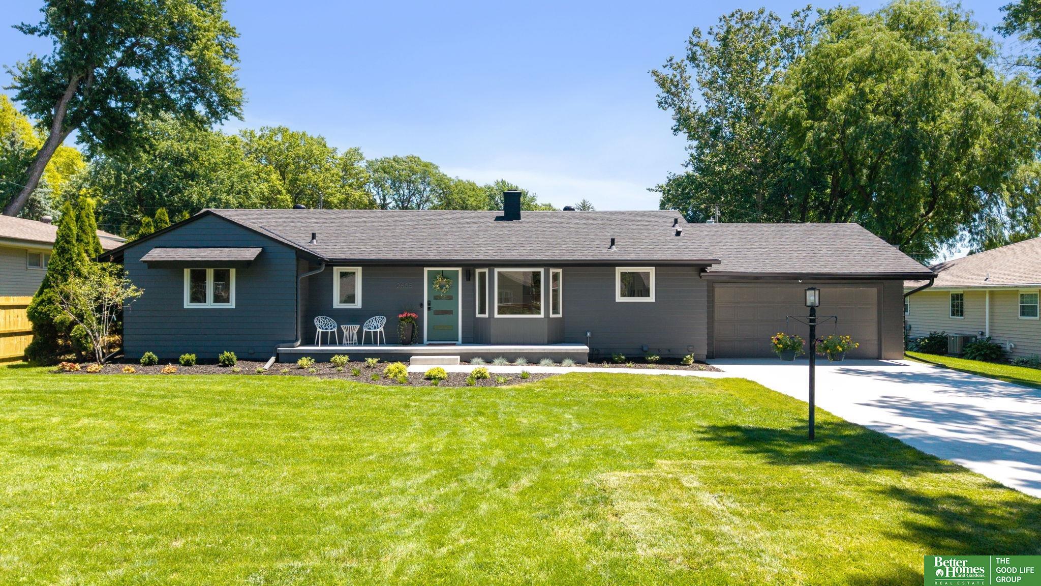 Photo of 2605 S 87 Avenue Omaha NE 68114