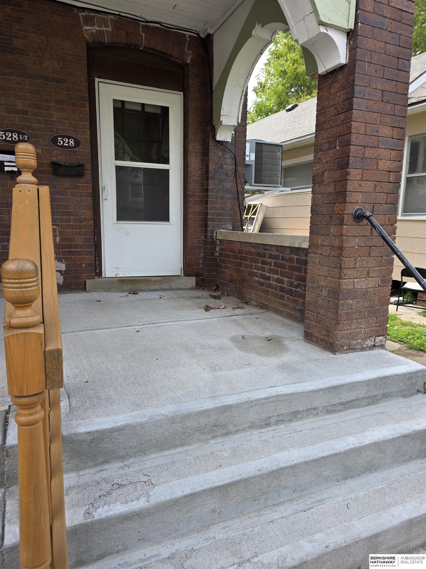 Photo of 528 S 26th Avenue #Suite B Omaha NE 68105
