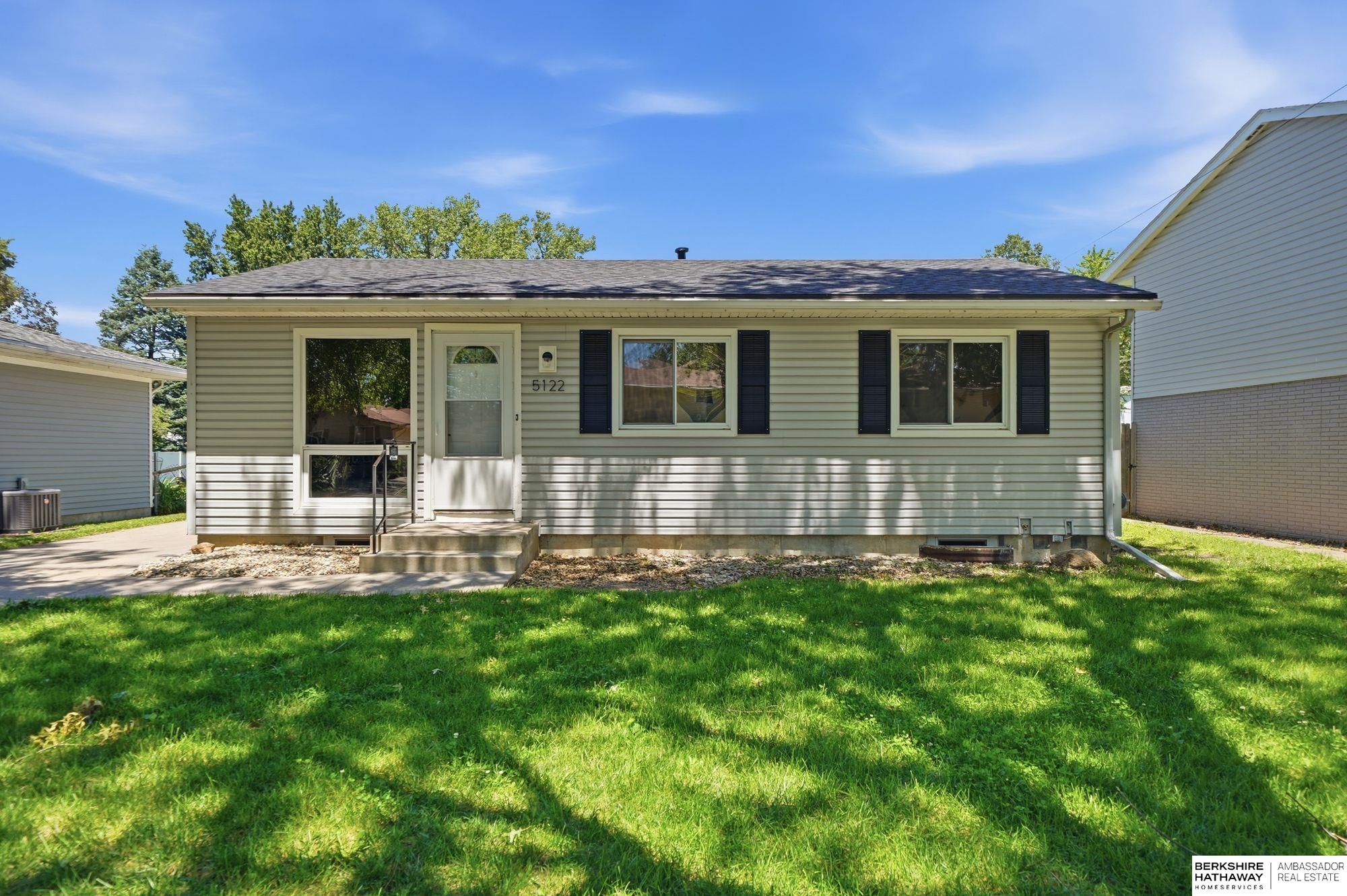 Photo of 5122 Martin Street Lincoln NE 68504